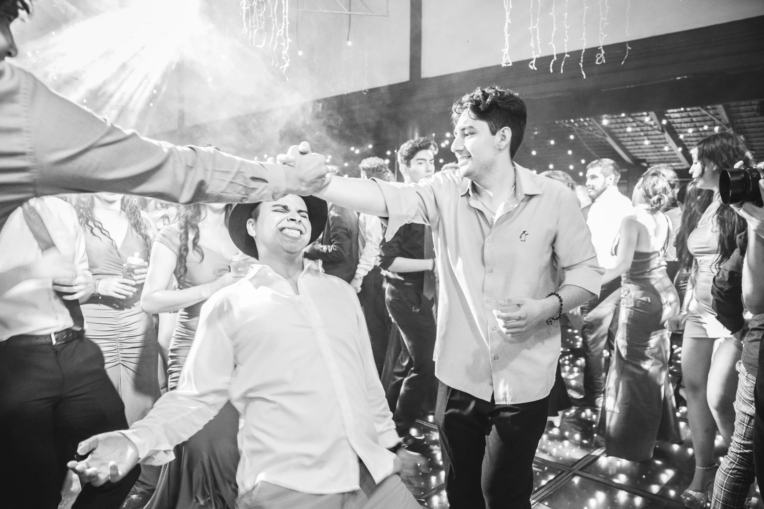  https://www.juanmapineda.com/fotografo-guadalajara/xv 