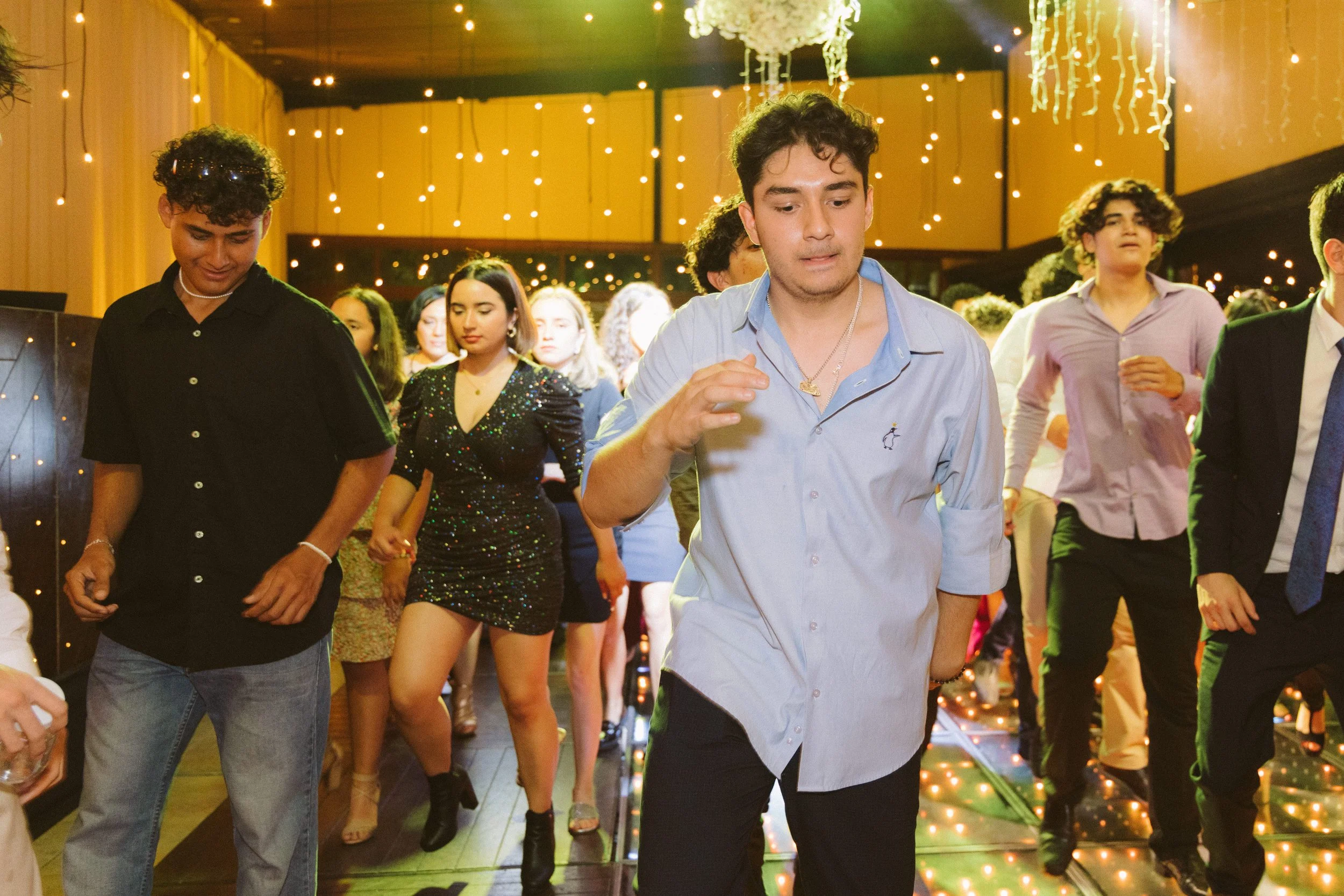  https://www.juanmapineda.com/fotografo-guadalajara/xv 