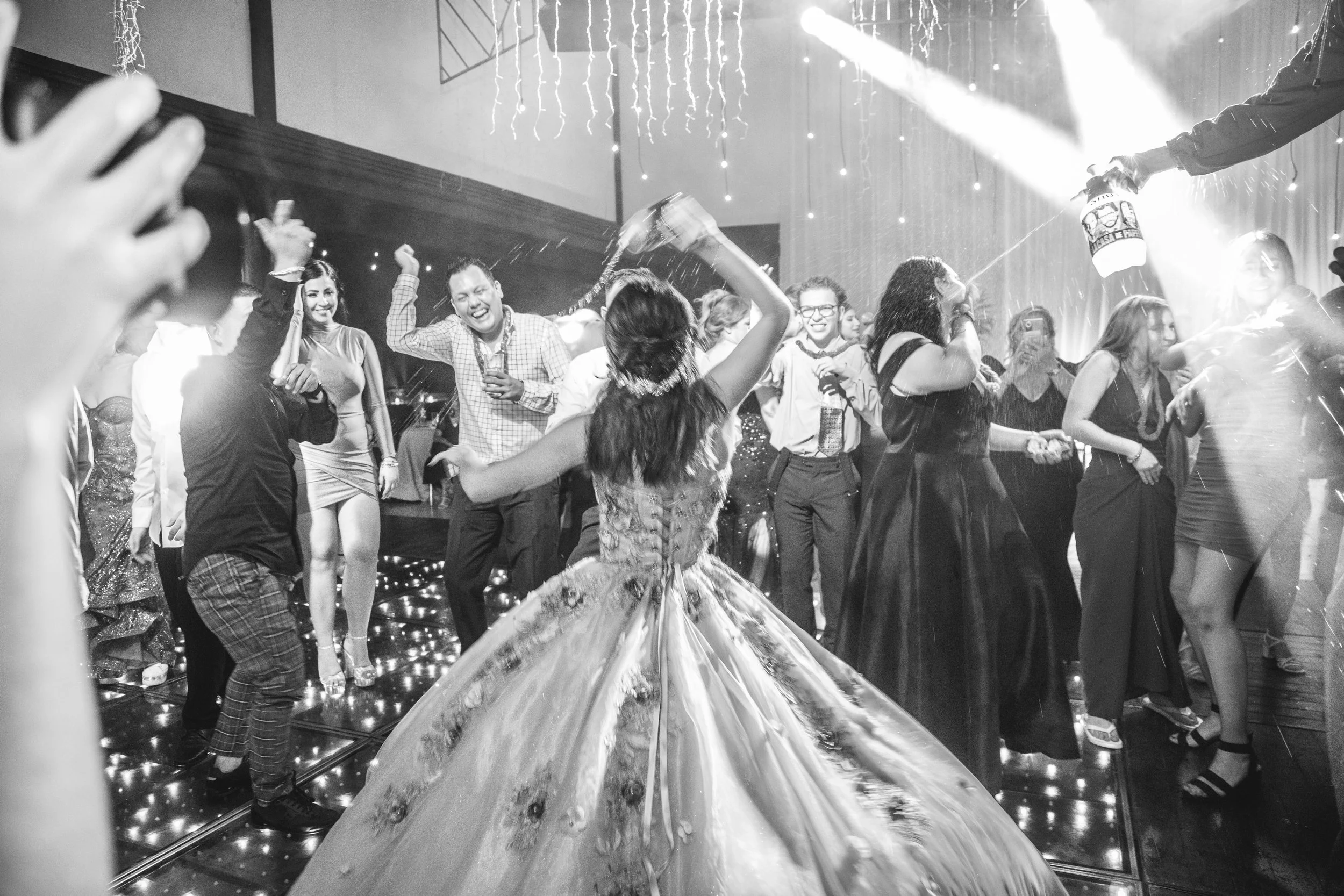  https://www.juanmapineda.com/fotografo-guadalajara/xv 