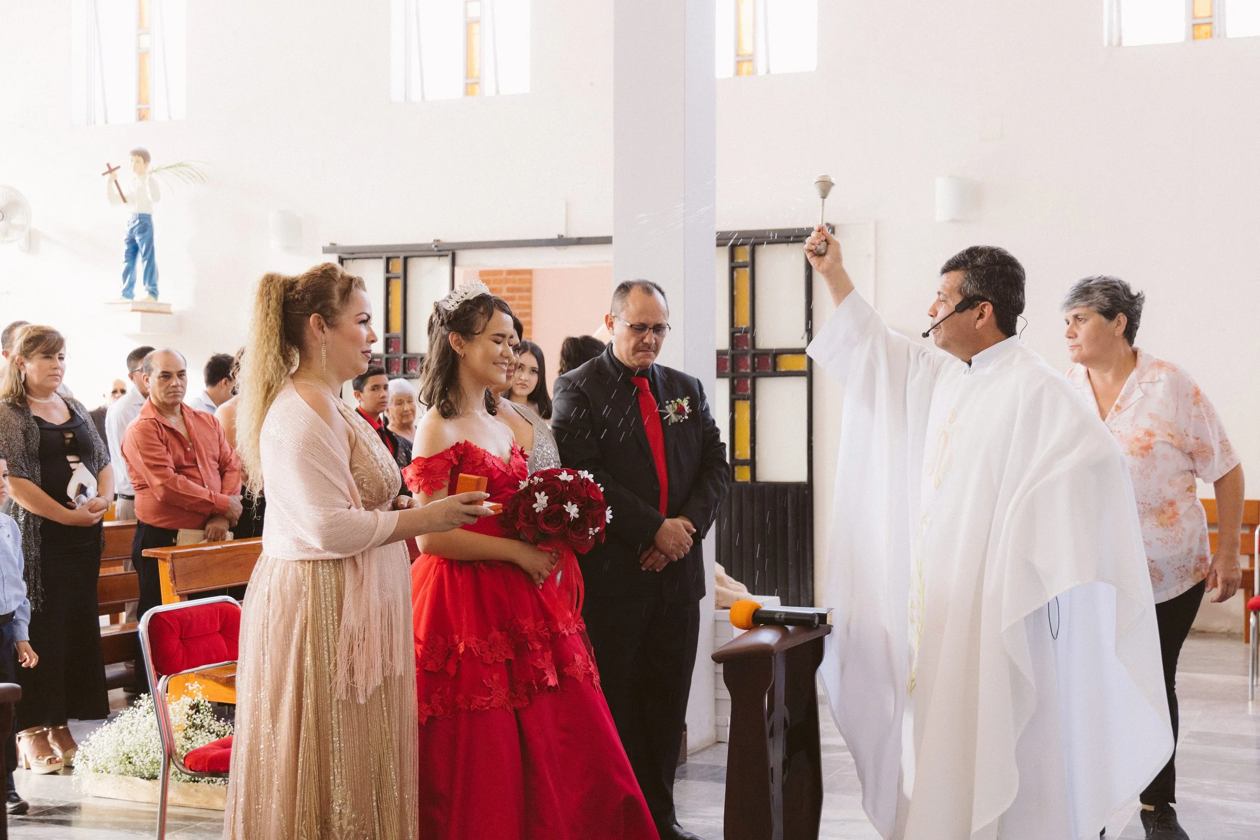  https://www.juanmapineda.com/fotografo-guadalajara/xv 