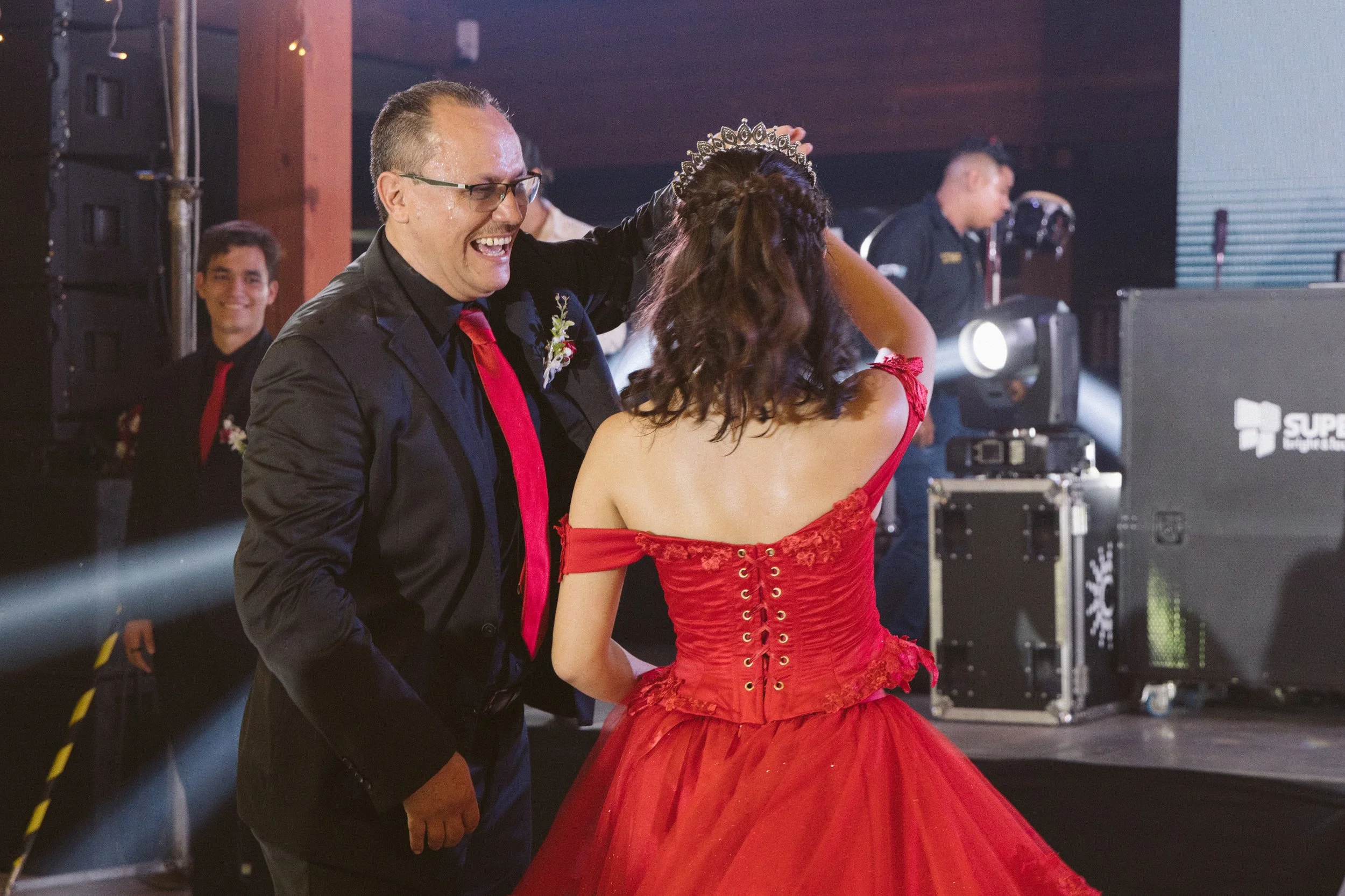  https://www.juanmapineda.com/fotografo-guadalajara/xv 