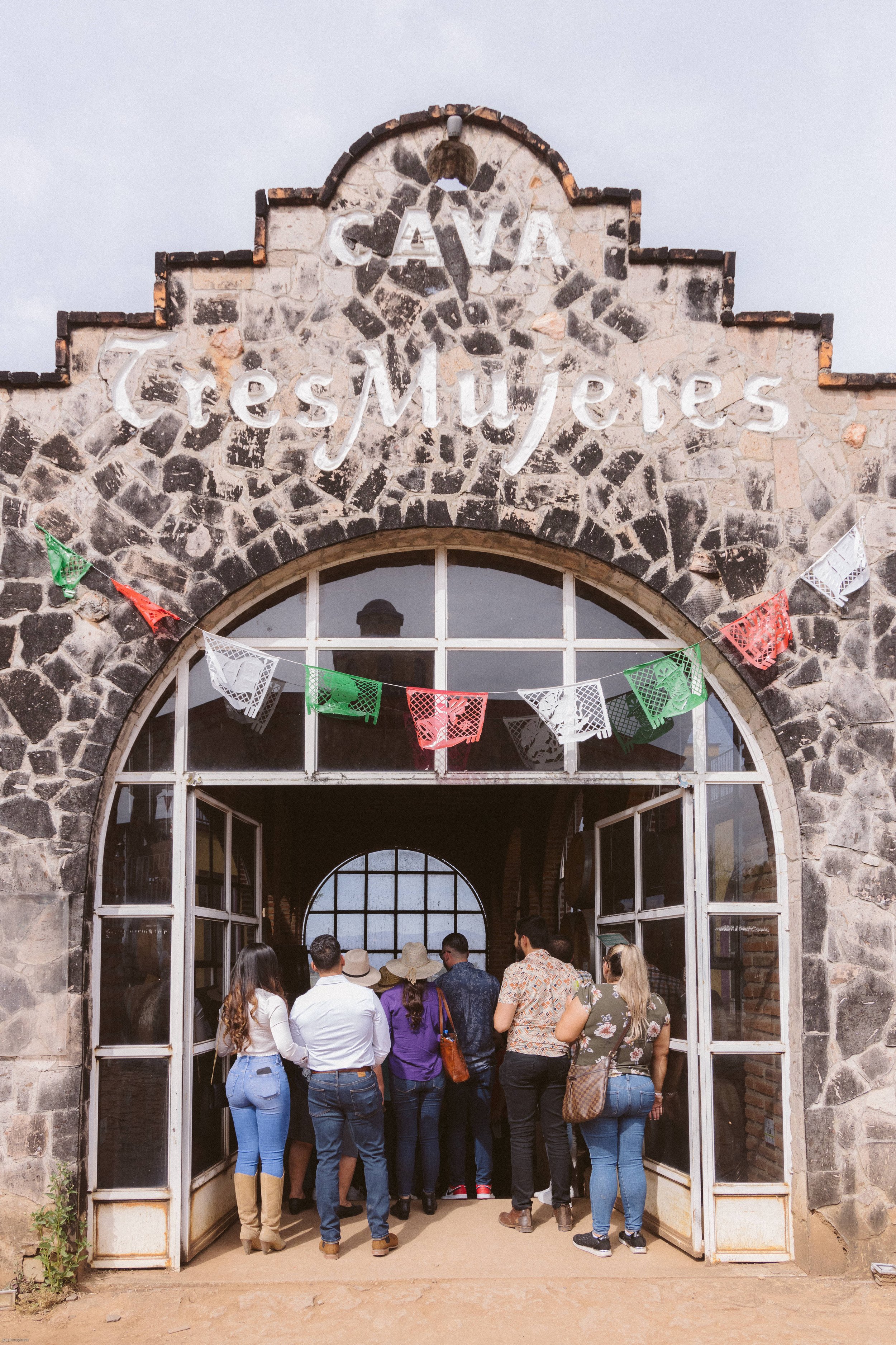  https://www.juanmapineda.com/sesion-preboda/servicios 