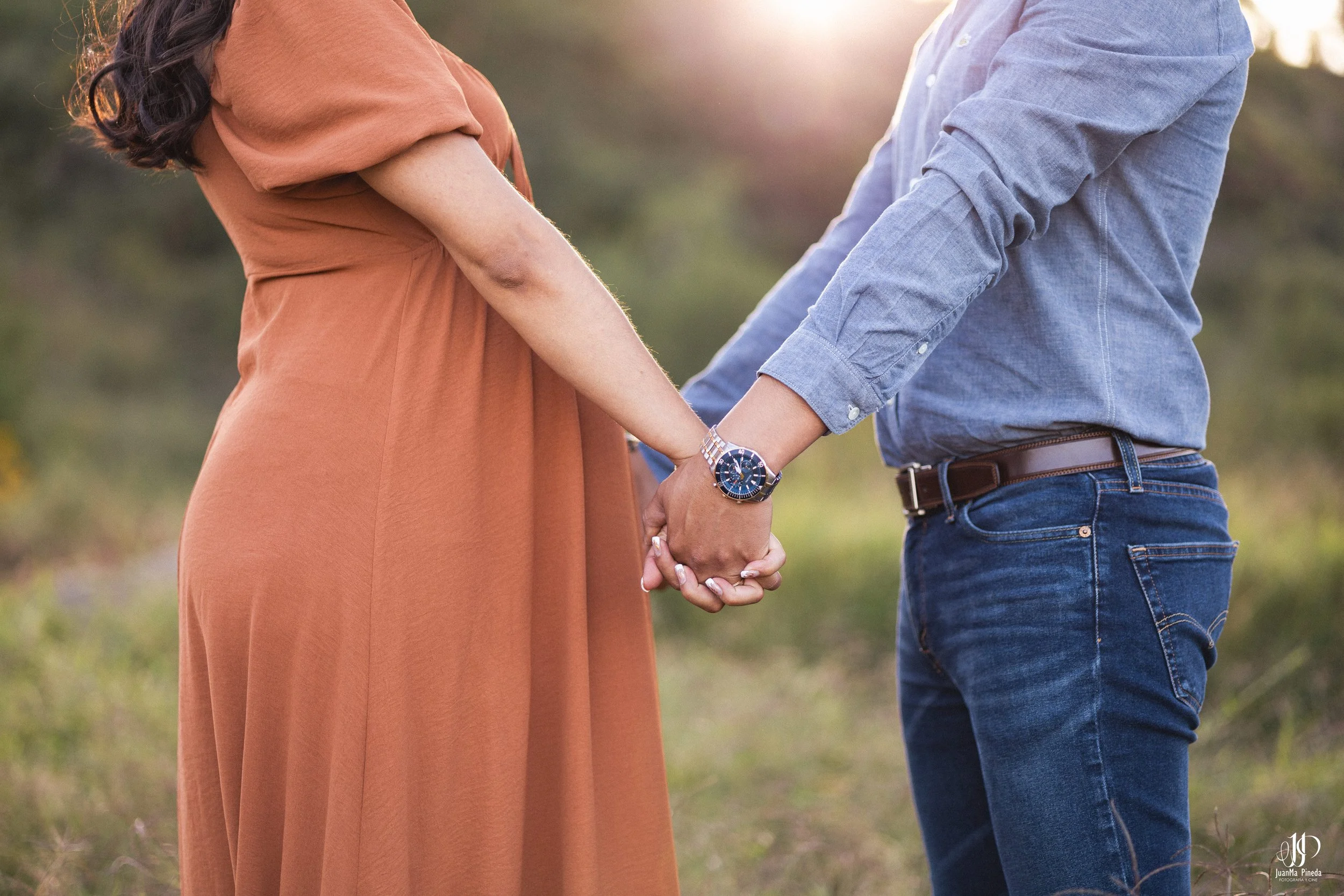  https://www.juanmapineda.com/blog/embarazo-maternidad/sesiones-fotograficas 