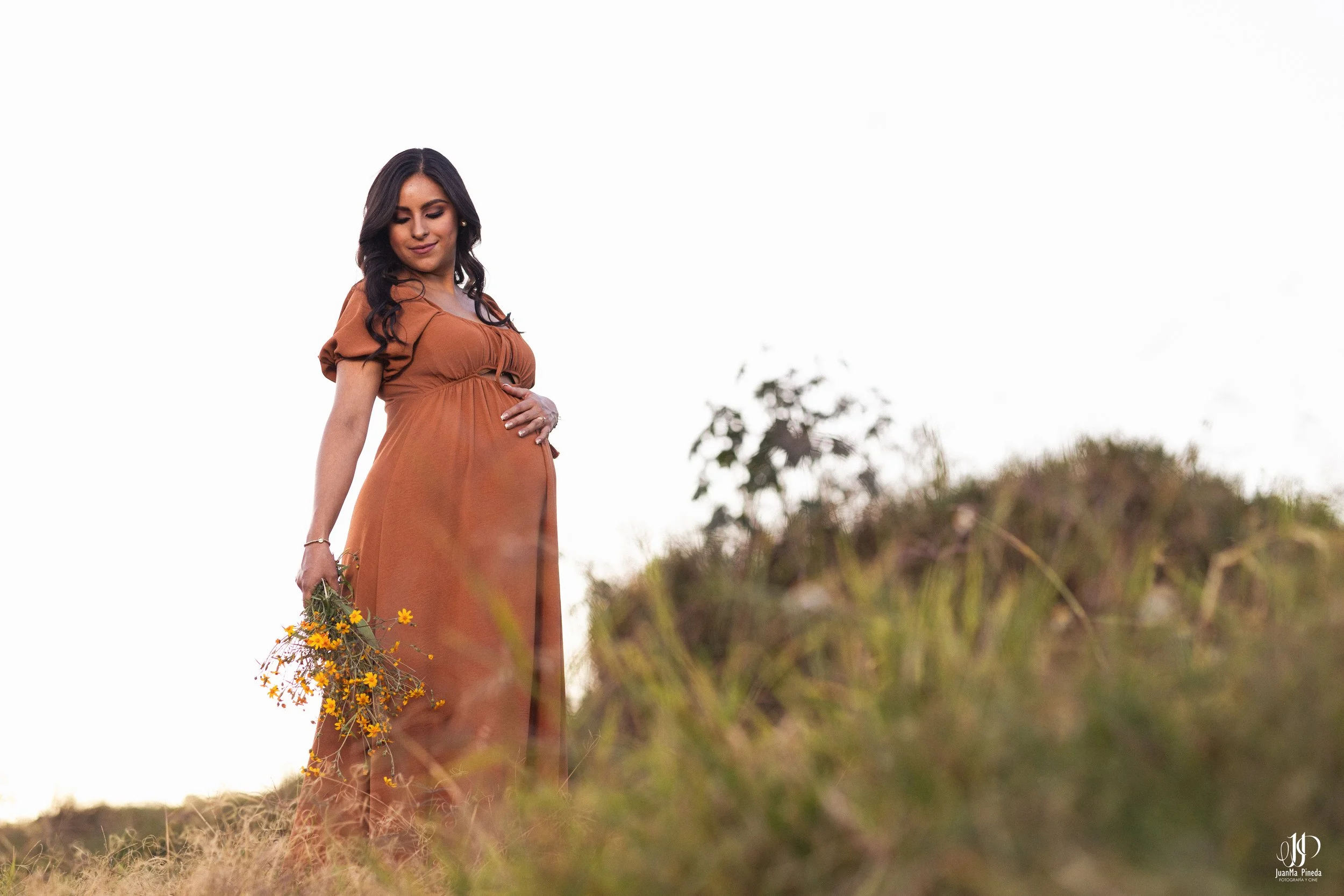  https://www.juanmapineda.com/blog/embarazo-maternidad/sesiones-fotograficas 