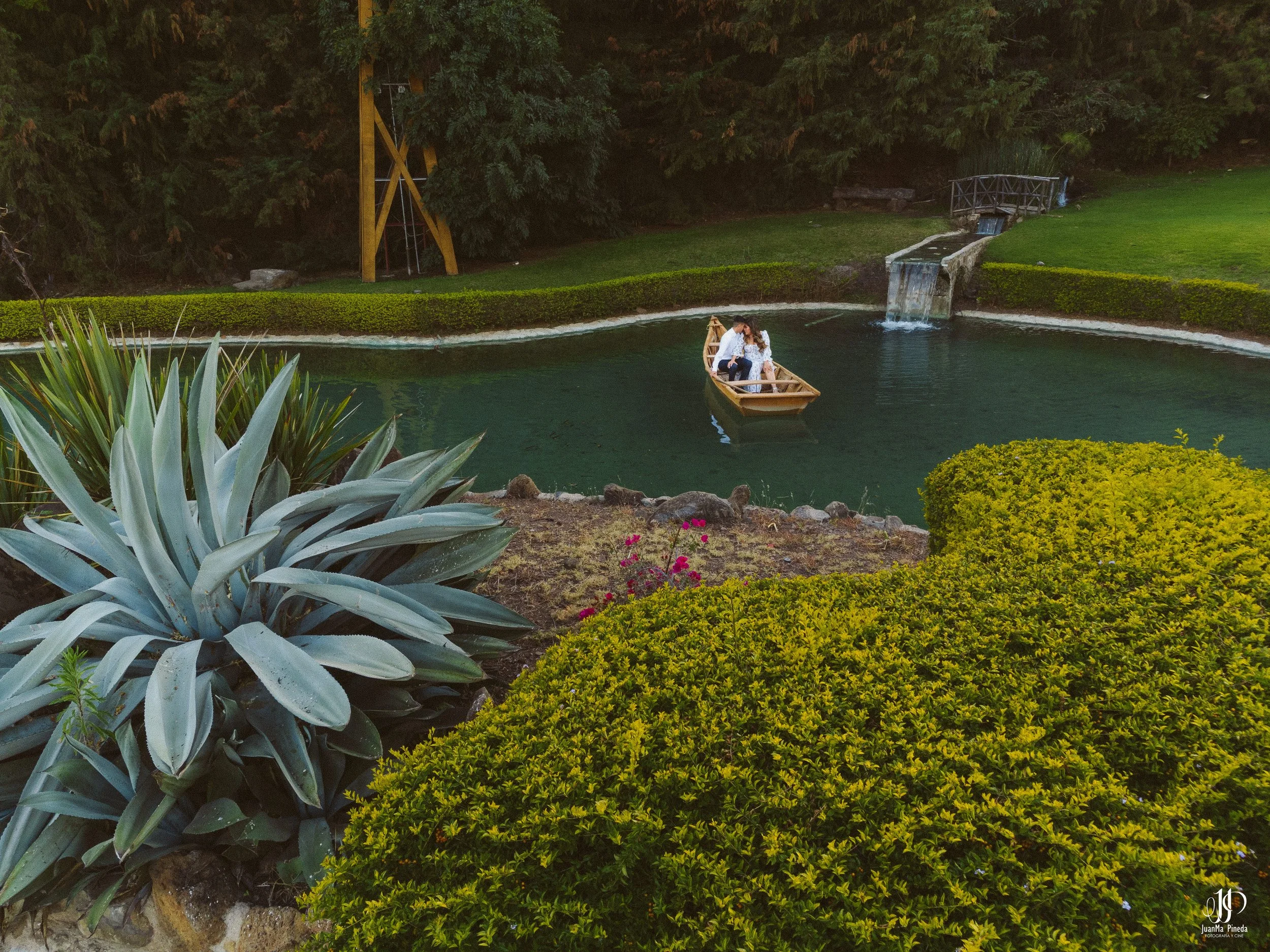  https://www.juanmapineda.com/sesion-preboda/servicios 