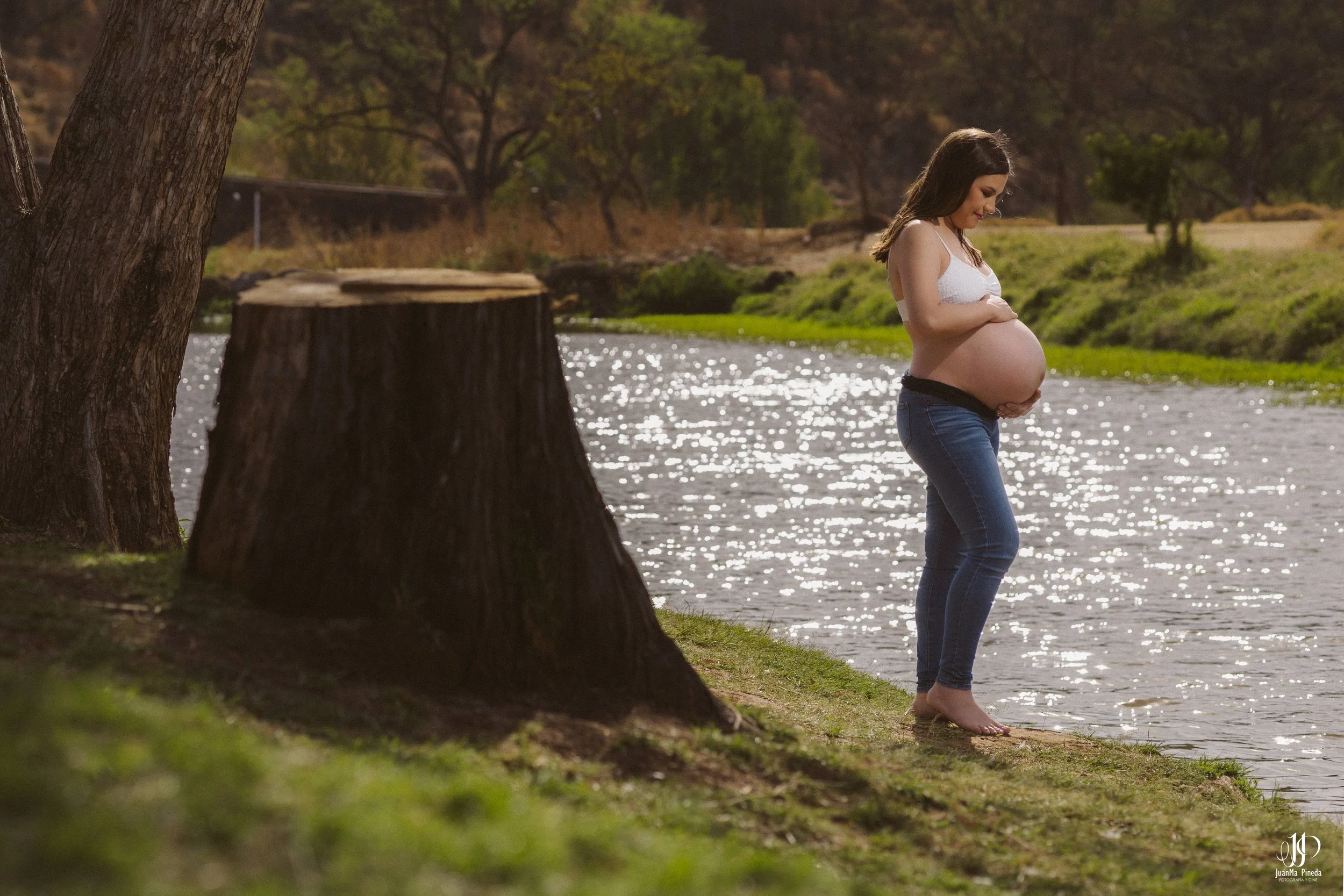  https://www.juanmapineda.com/blog/embarazo-maternidad/sesiones-fotograficas 