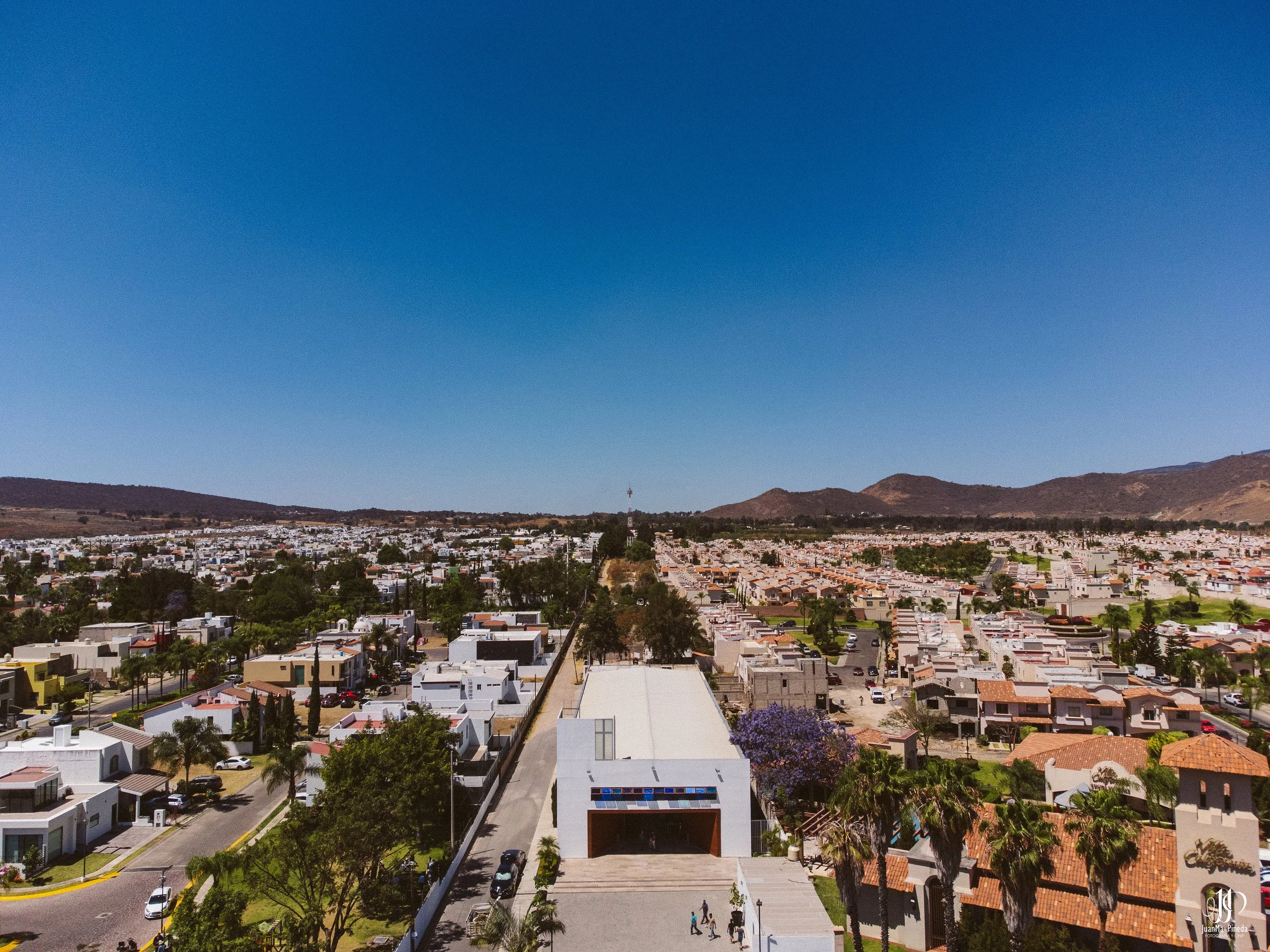  https://www.juanmapineda.com 