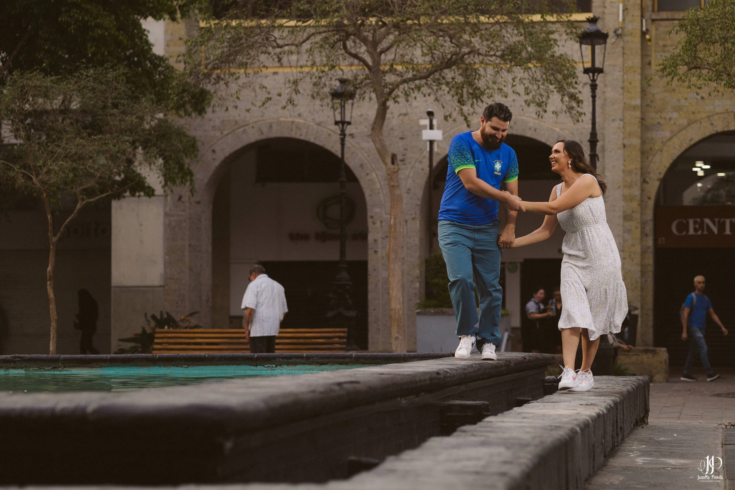  https://www.juanmapineda.com/sesion-preboda/servicios 
