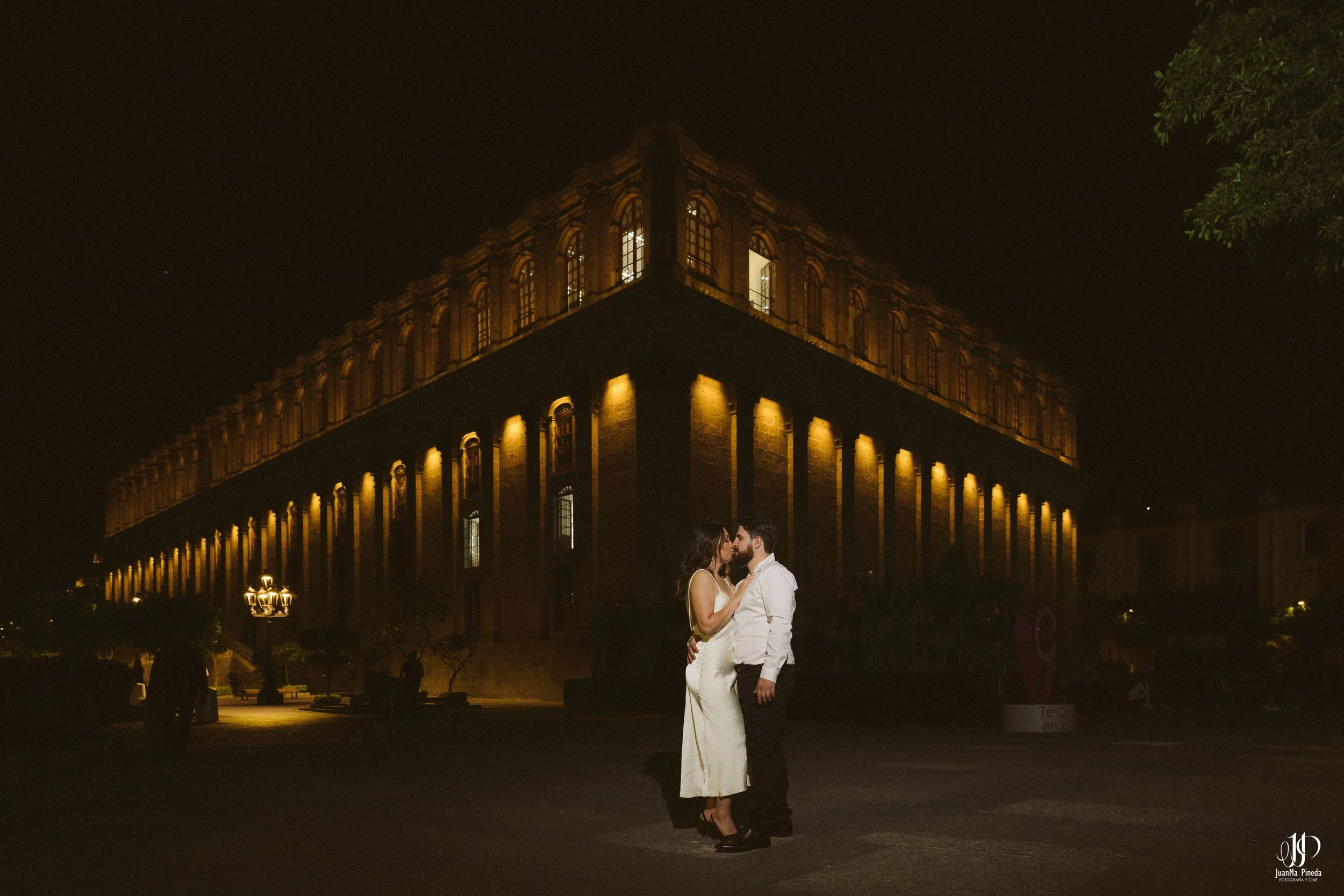  https://www.juanmapineda.com/sesion-preboda/servicios 