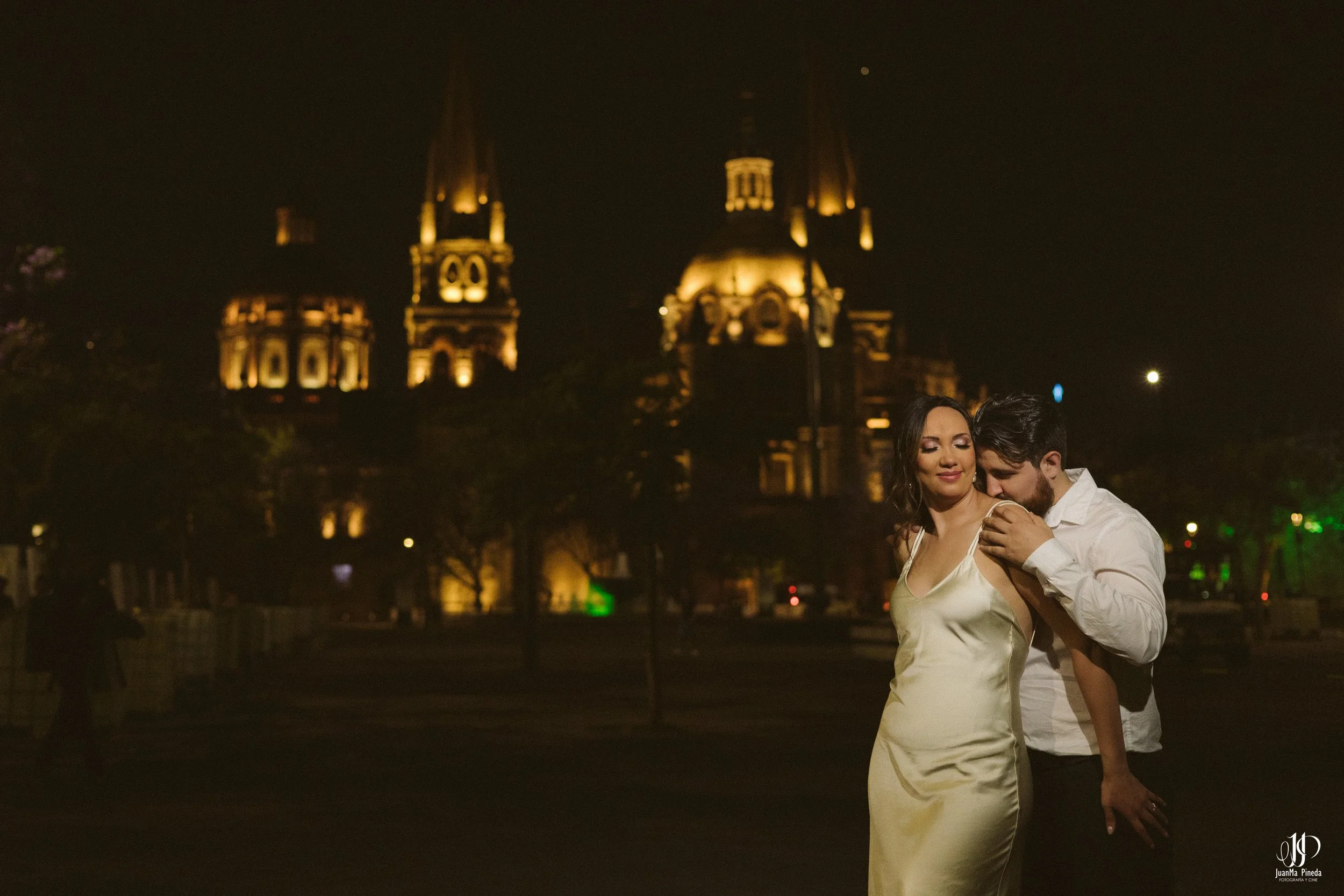  https://www.juanmapineda.com/sesion-preboda/servicios 