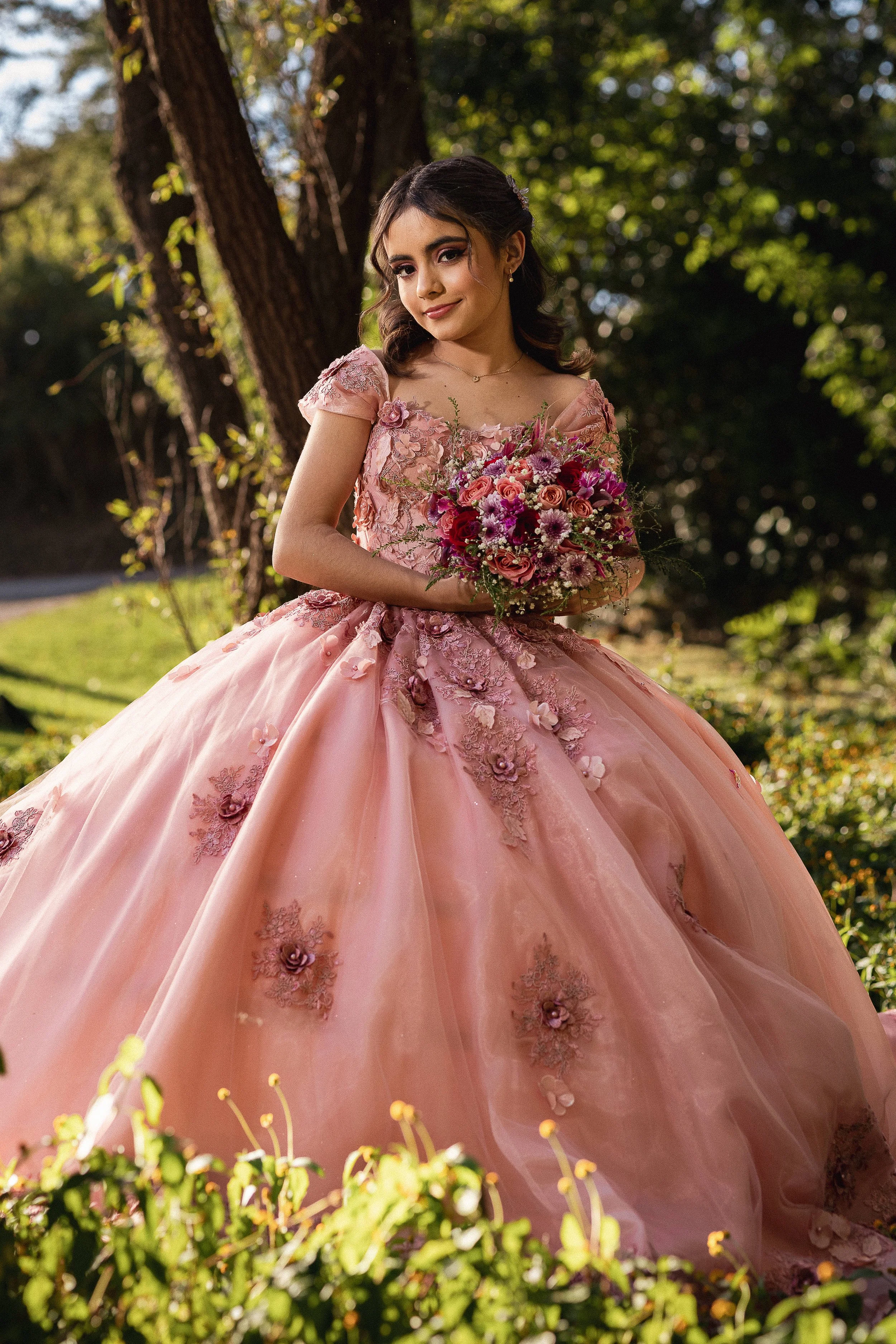  https://www.juanmapineda.com/fotografo-guadalajara/xv 