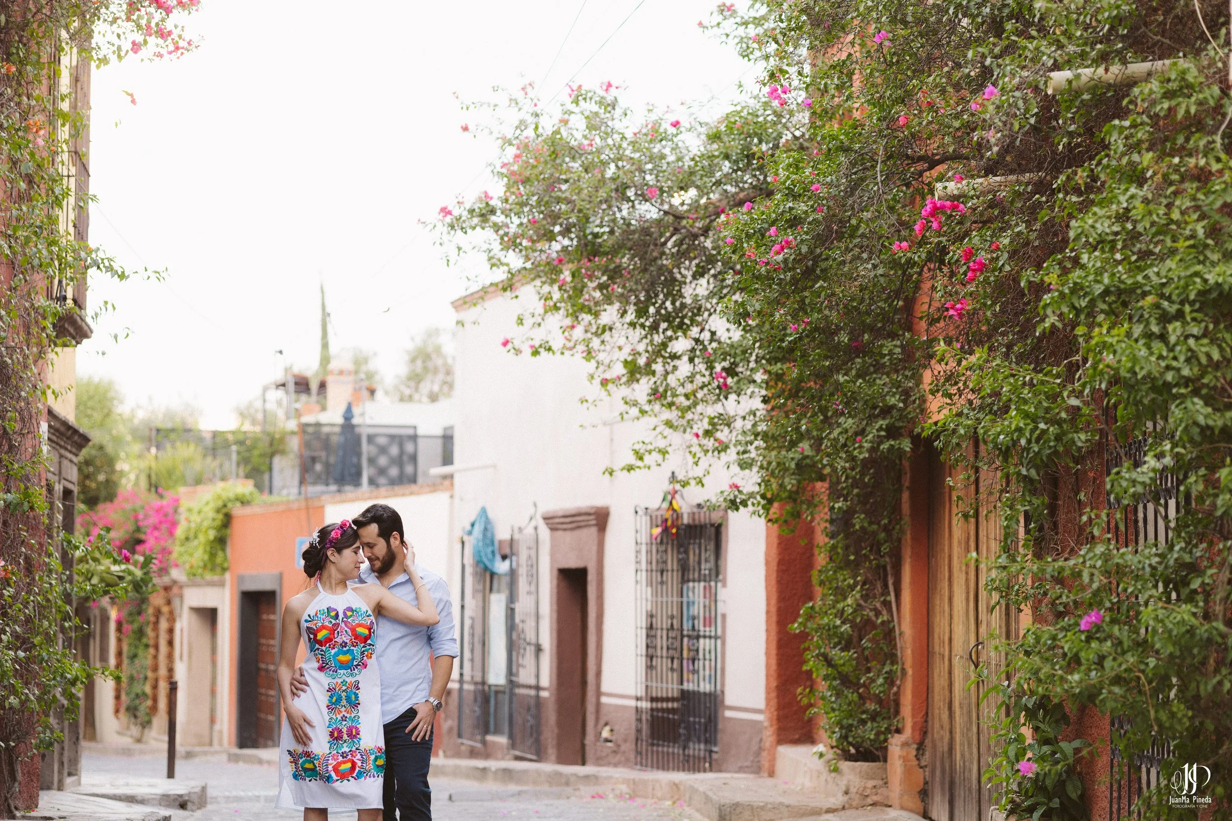  https://www.juanmapineda.com/sesion-preboda/servicios 