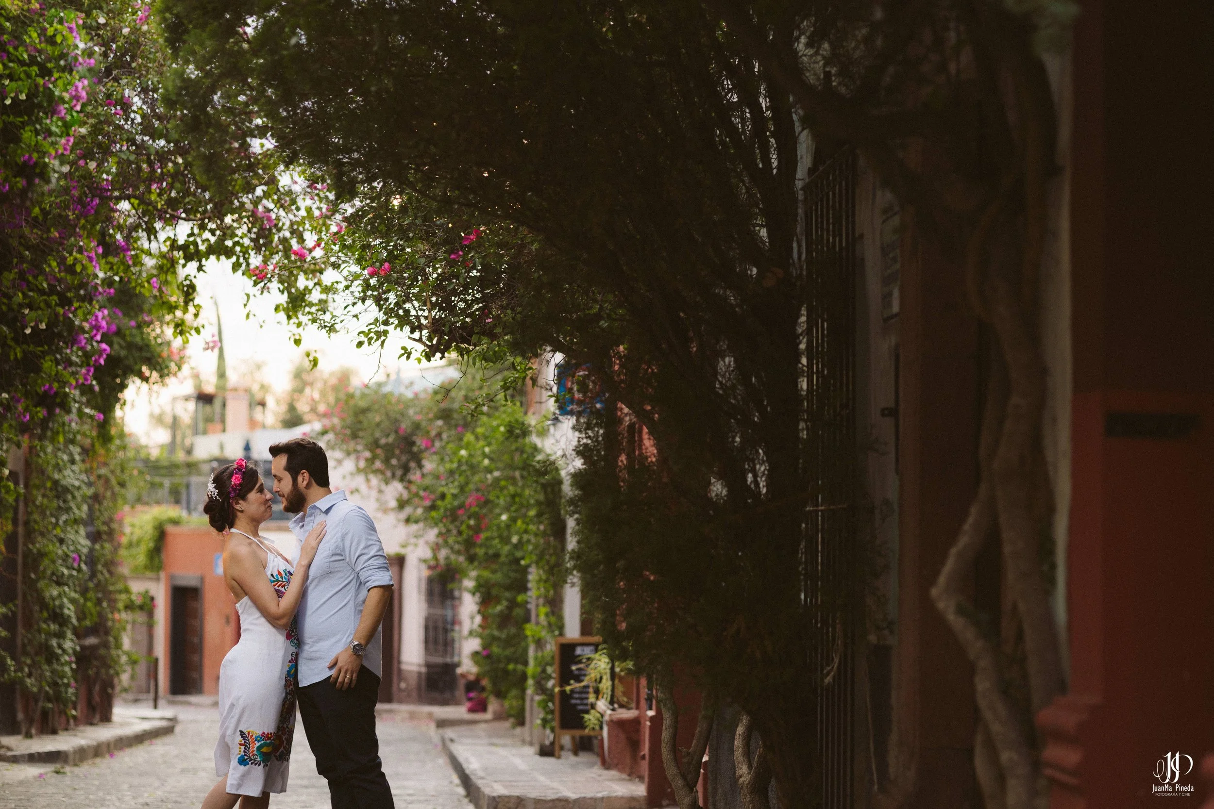  https://www.juanmapineda.com/sesion-preboda/servicios 