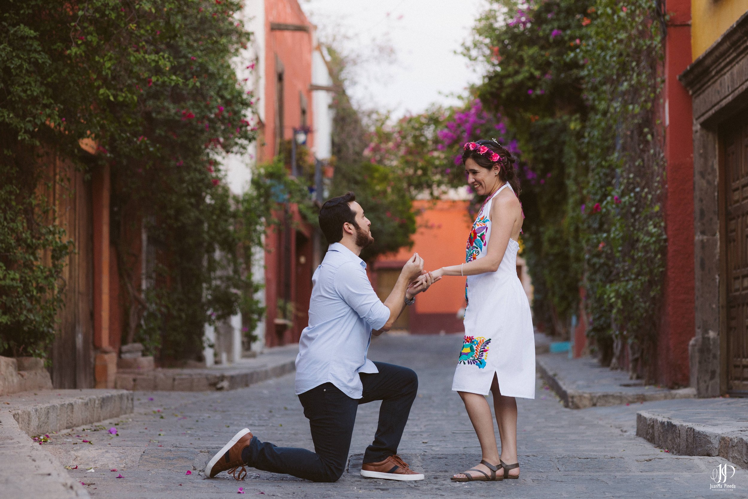  https://www.juanmapineda.com/sesion-preboda/servicios 