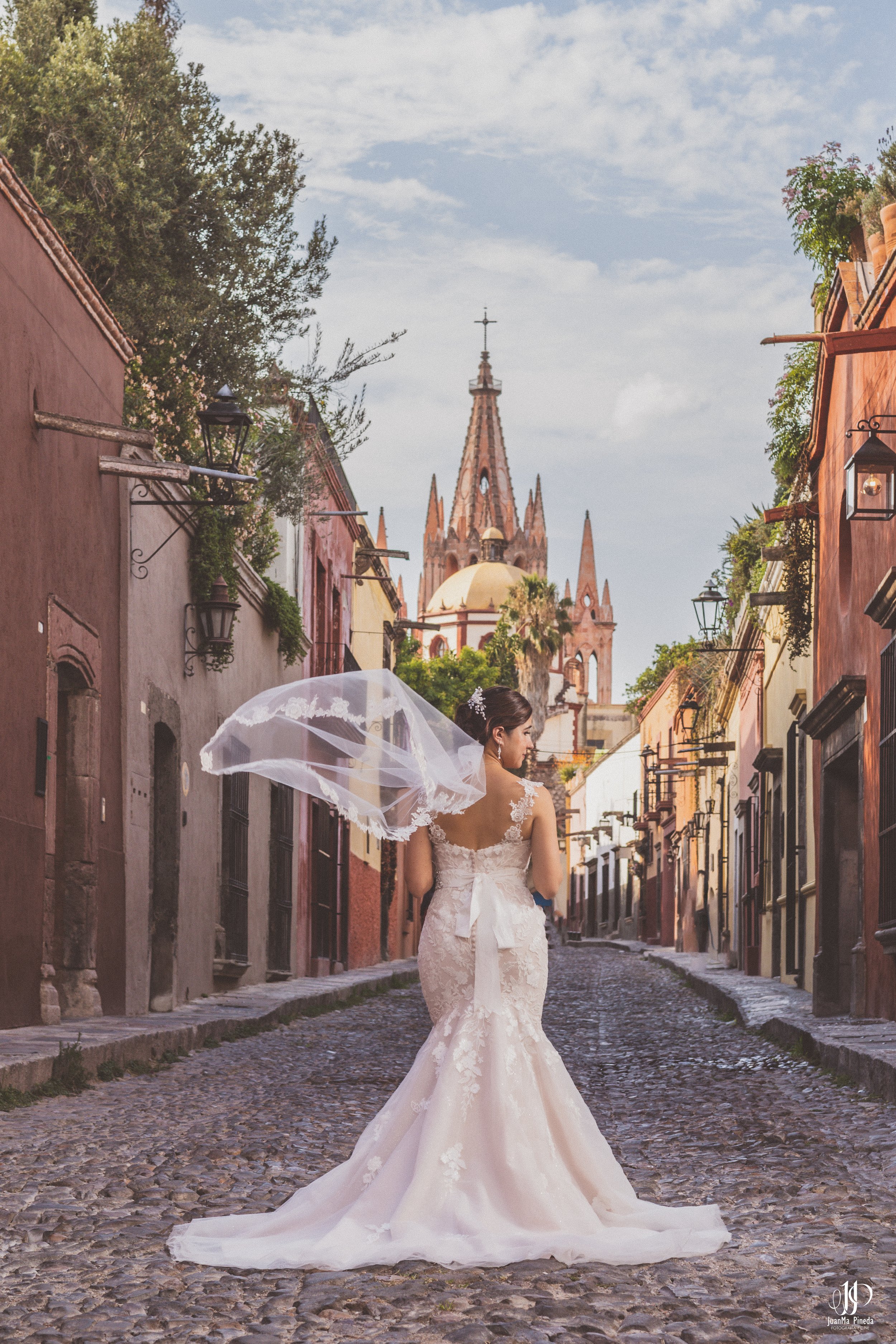  https://www.juanmapineda.com/sesion-preboda/servicios 