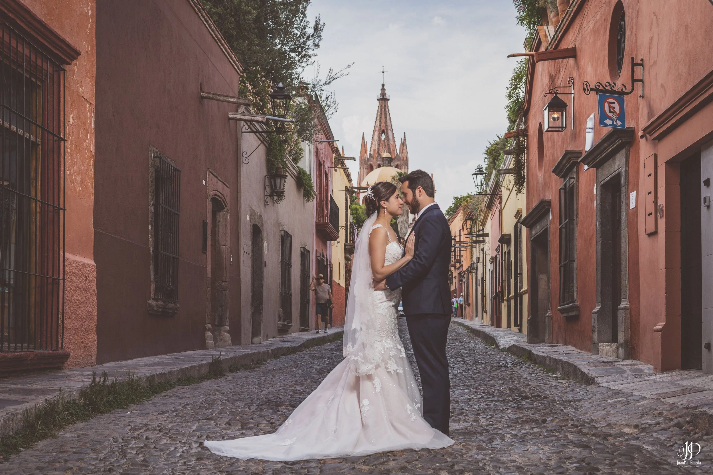  https://www.juanmapineda.com/sesion-preboda/servicios 