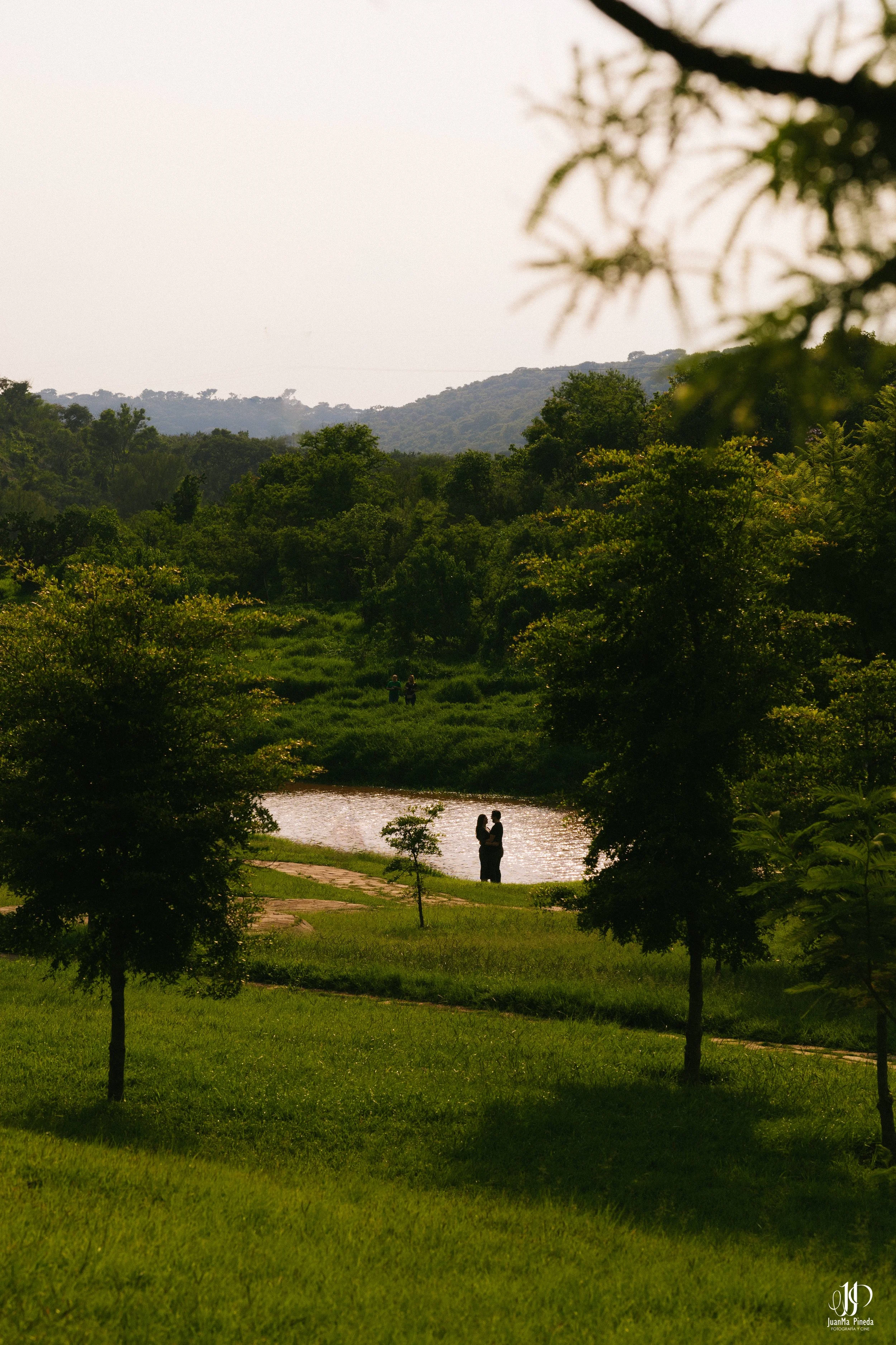  https://www.juanmapineda.com/sesion-preboda/servicios 