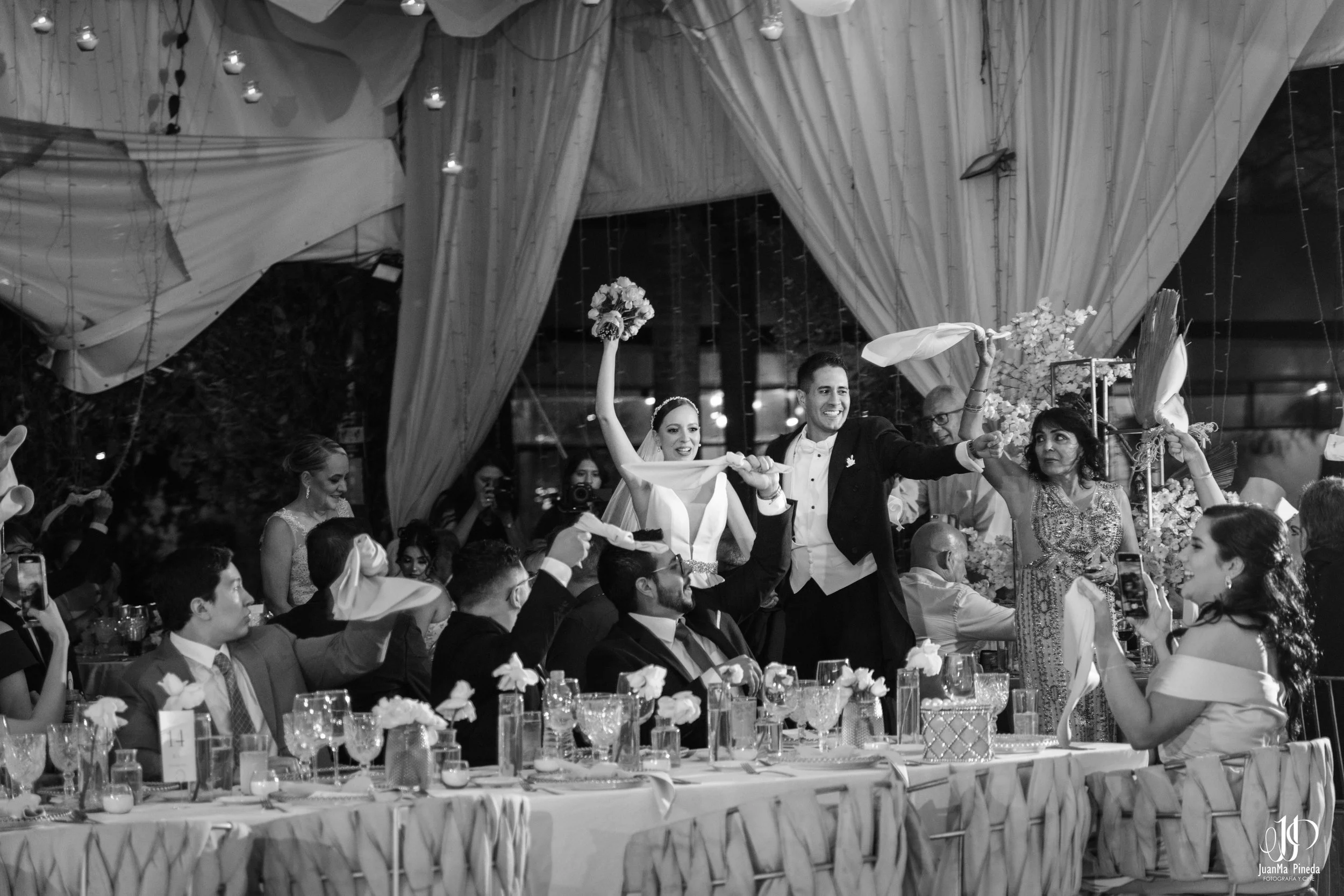 Fiesta+Agapantos+Boda-1.jpg