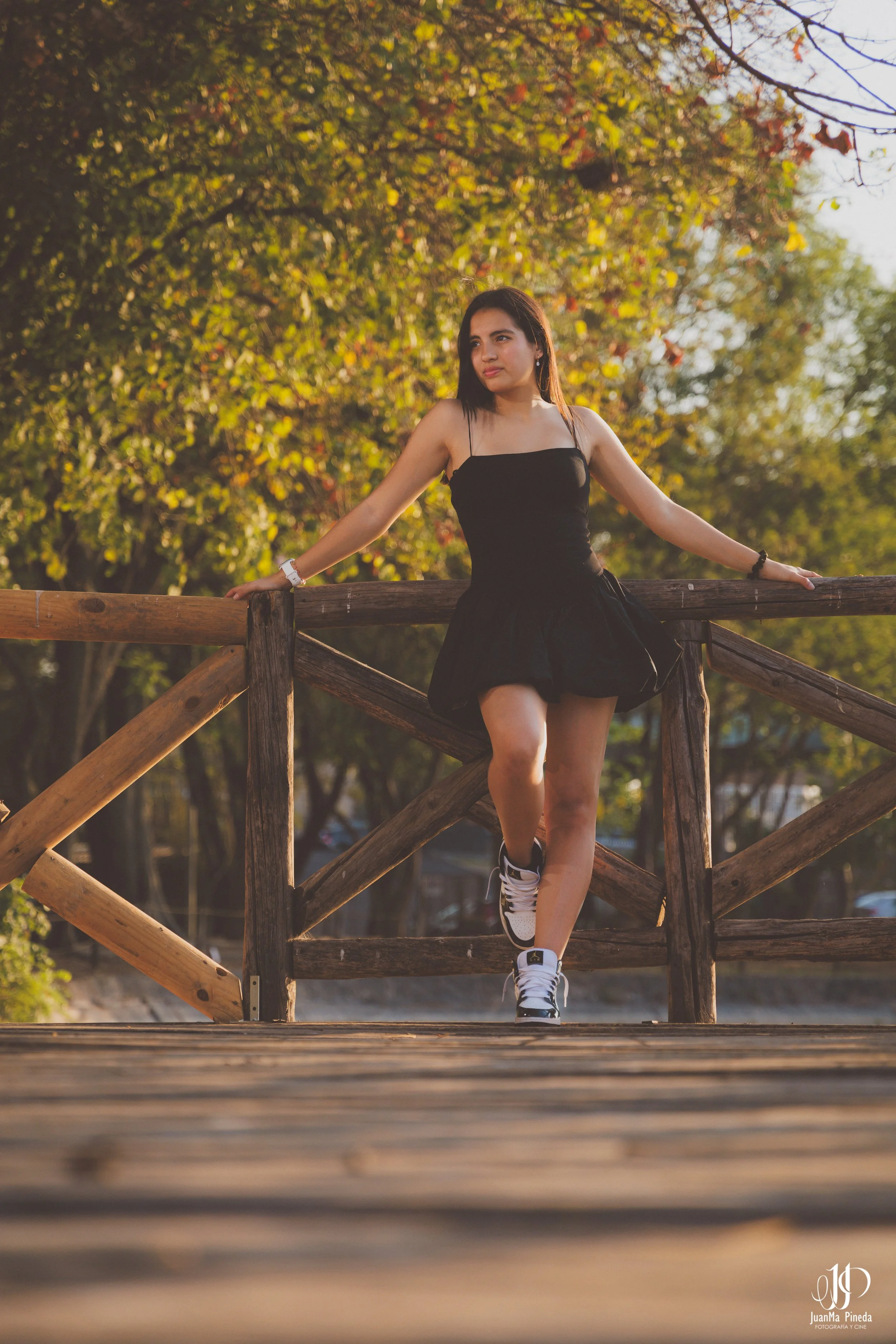 Xv Años Casual Mia-3.jpg