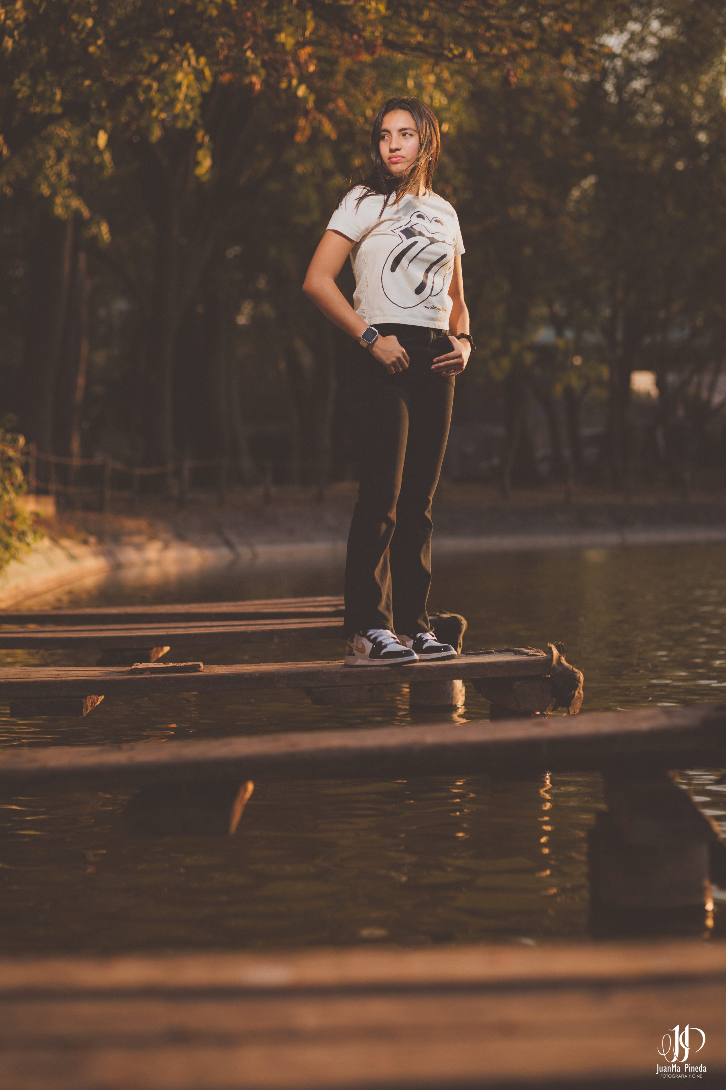 Xv Años Casual Mia-2.jpg