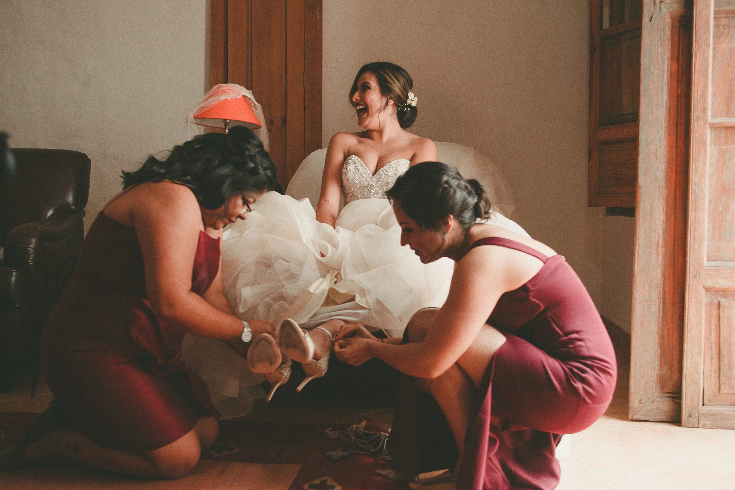 Getting+Ready+Wedding+Photography060.jpg