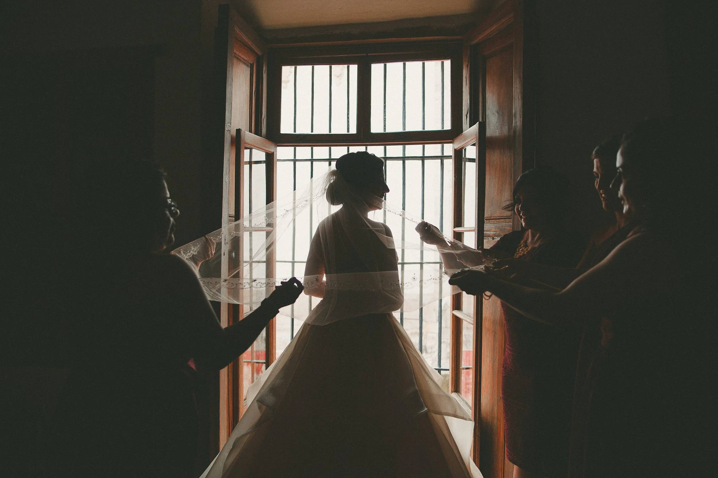 Getting+Ready+Wedding+Photography069.jpg