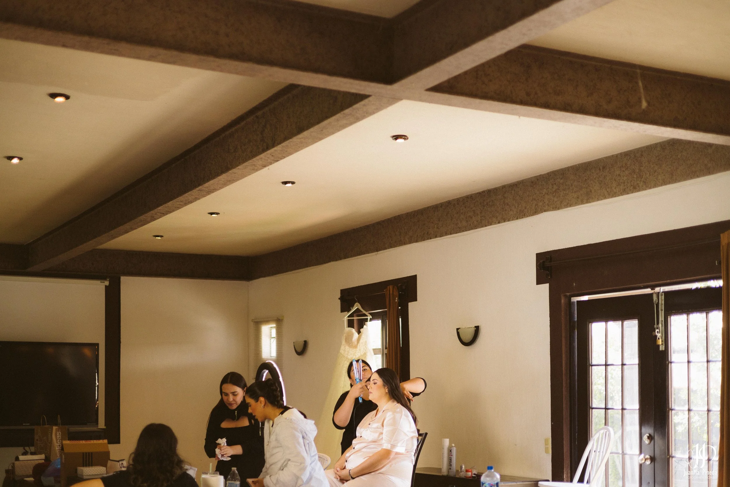 Getting Ready+Hacienda Magdalena-8.jpg