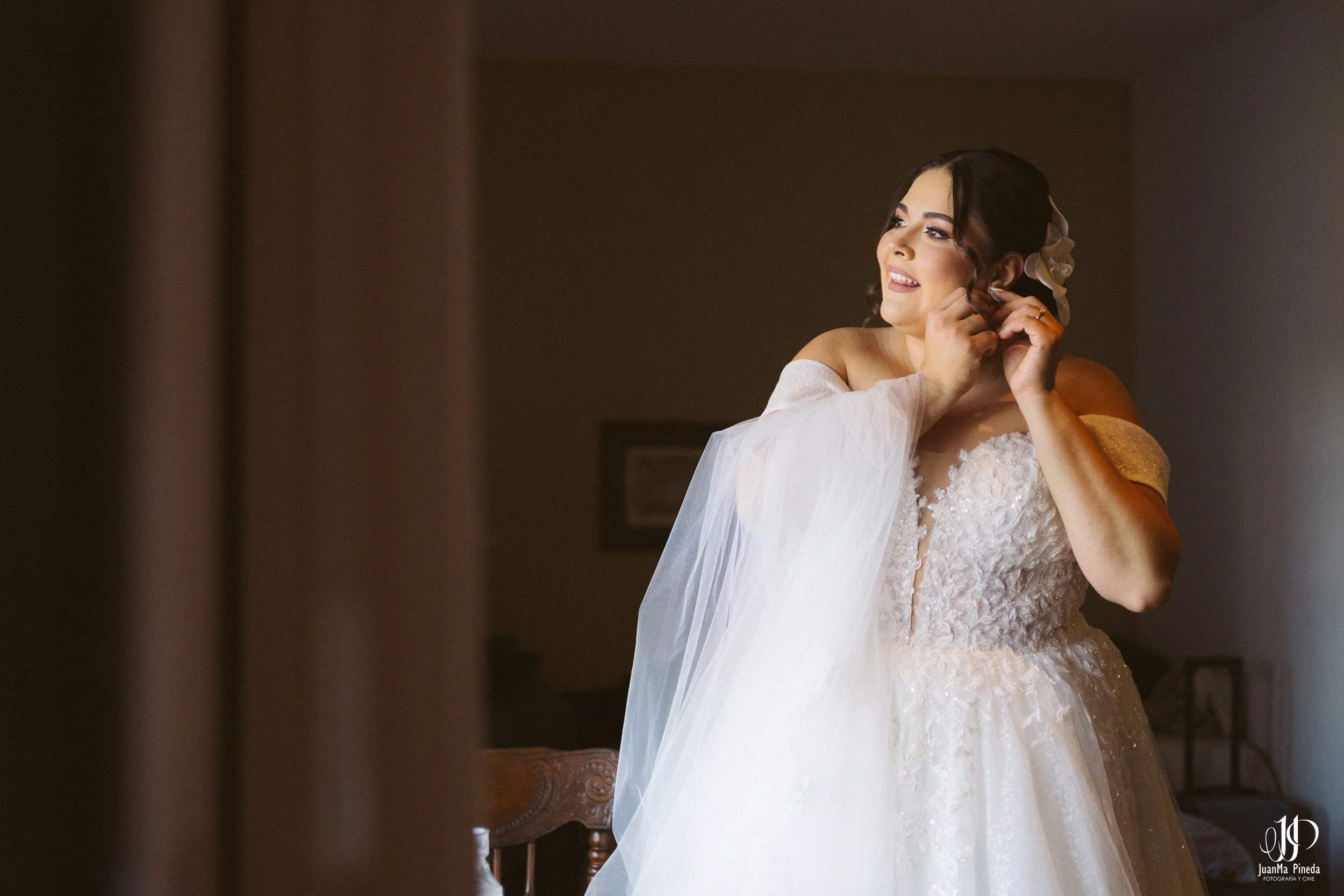 Getting Ready+Hacienda Magdalena-19.jpg
