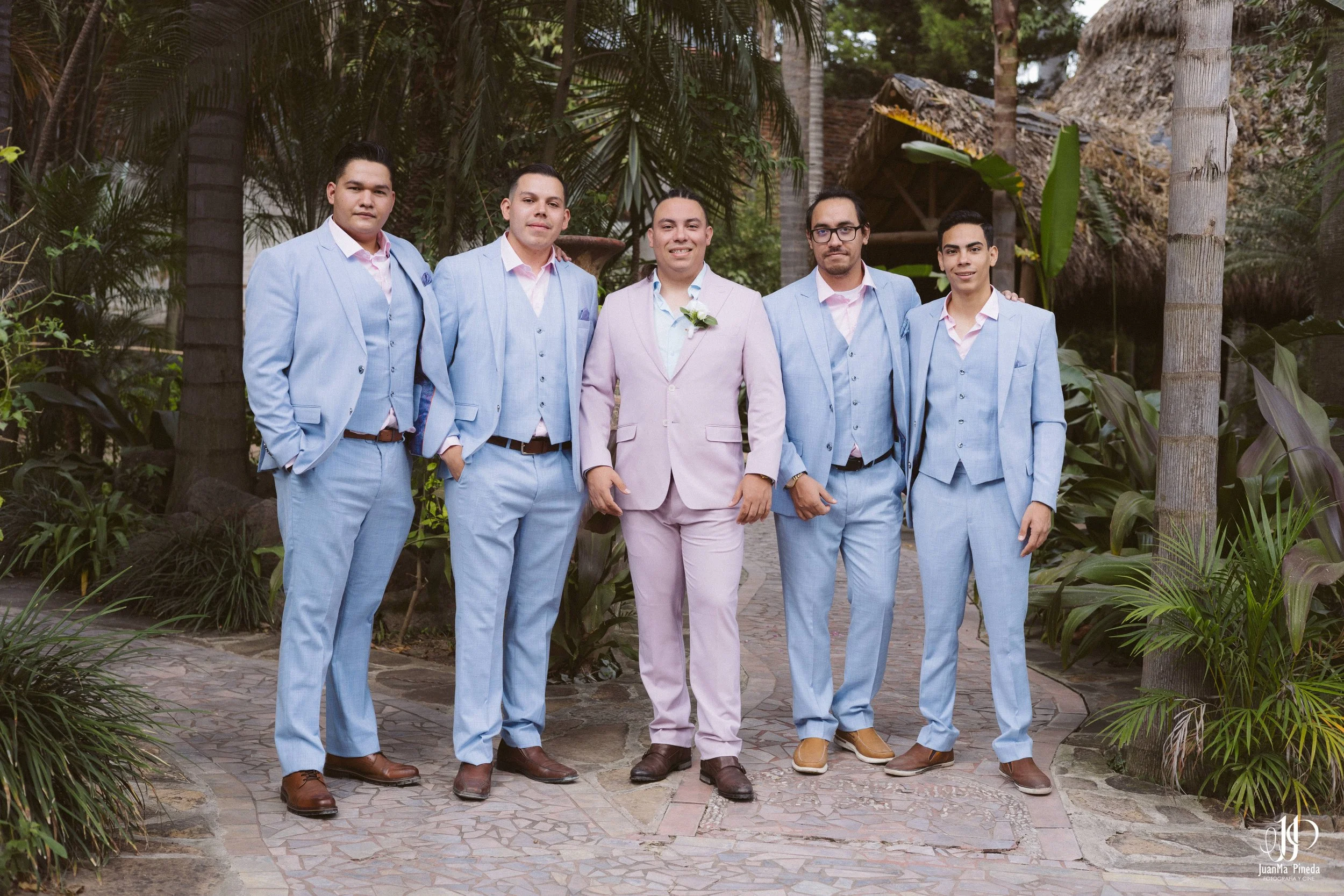 Arreglo+Novios+Casa+Lago-18.jpg