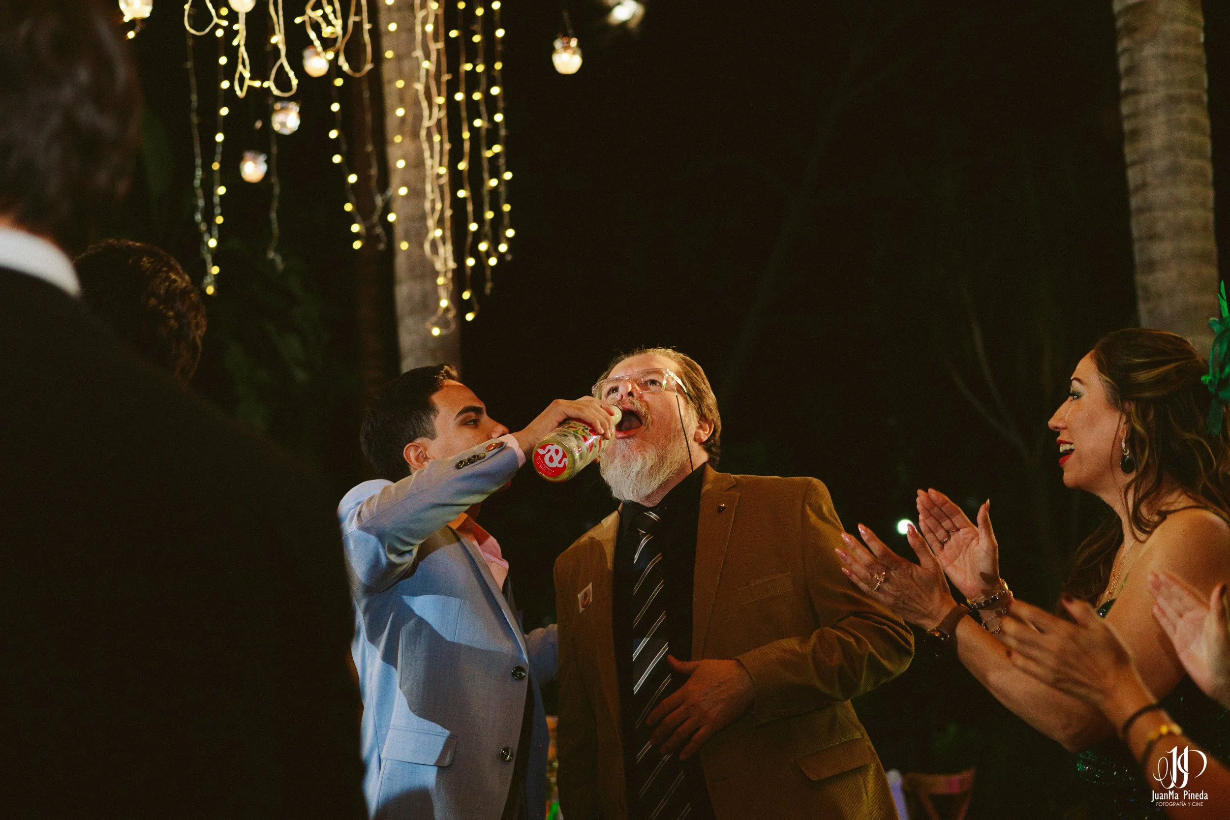 Wedding+Reception+Photos-8.jpg