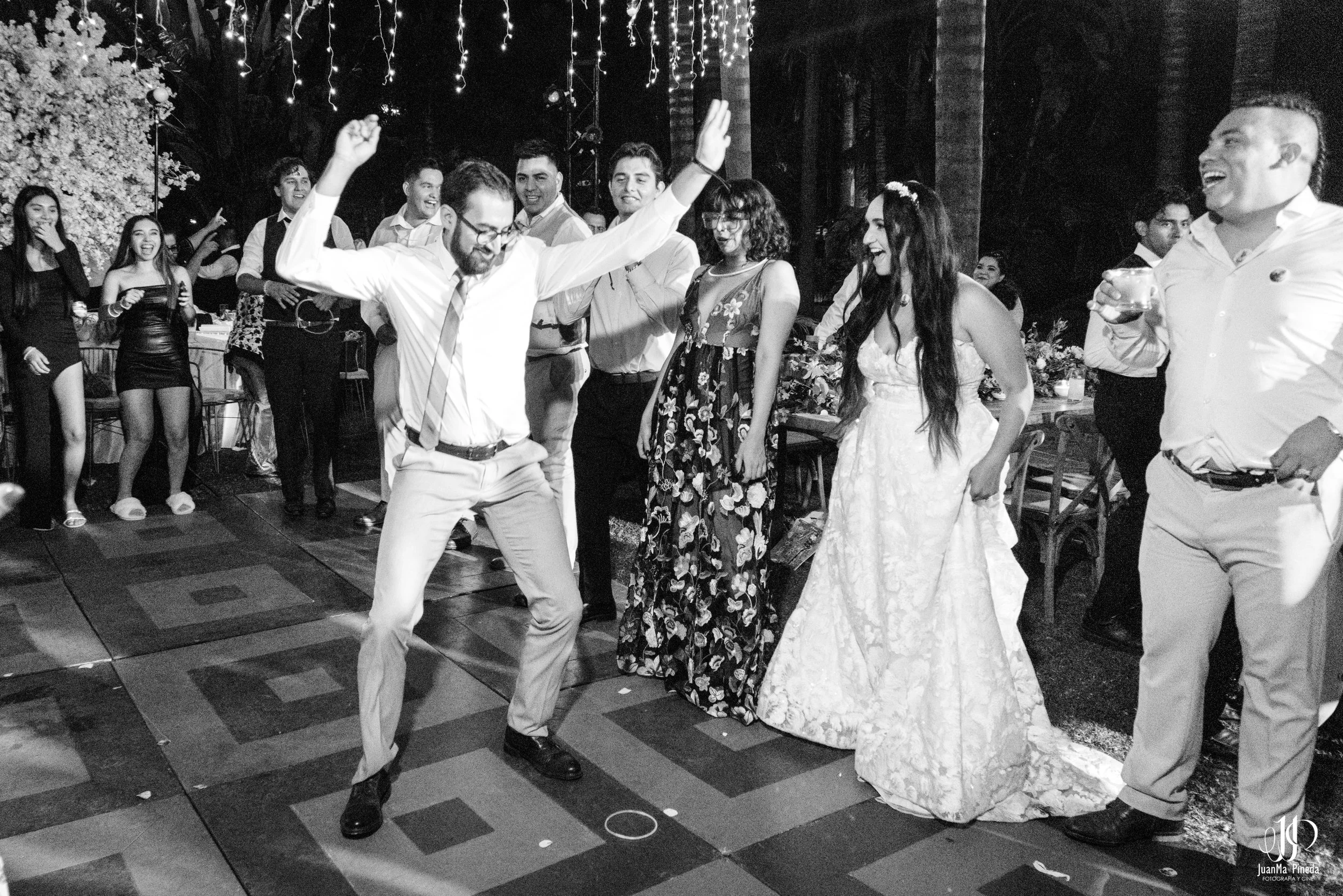 Wedding+Reception+Photos-10.jpg