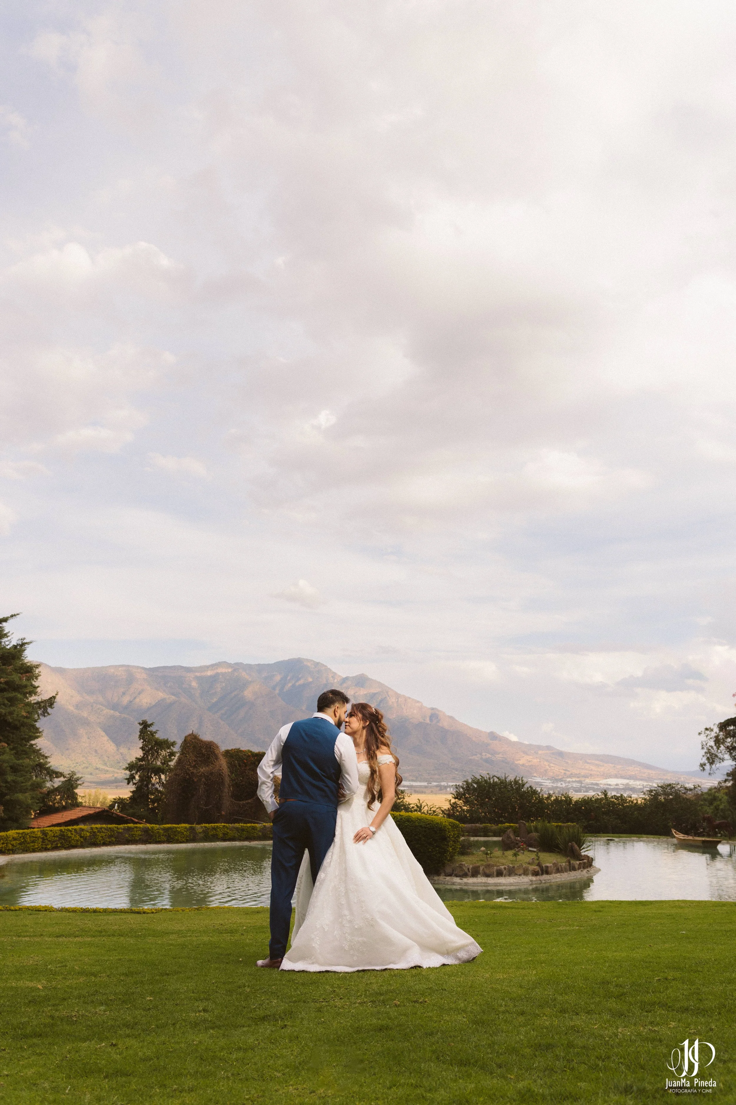 Trash+Dress+Hacienda+Cerro+Viejo-9.jpg