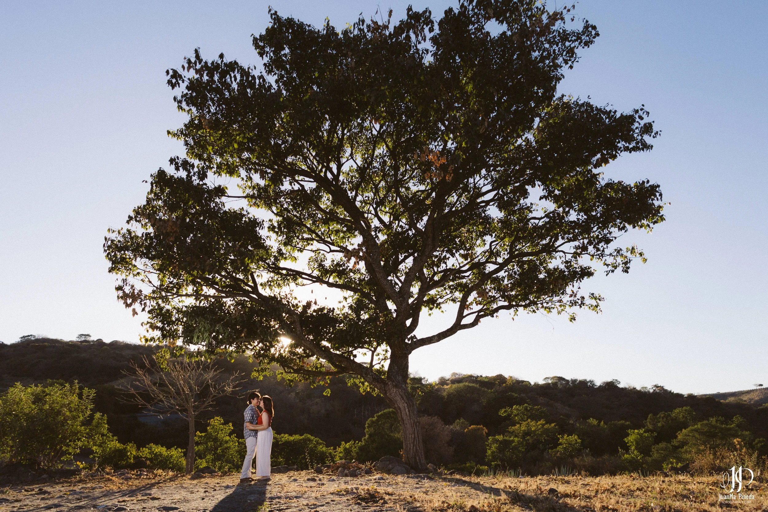 Save+the+date+photography-3.jpg