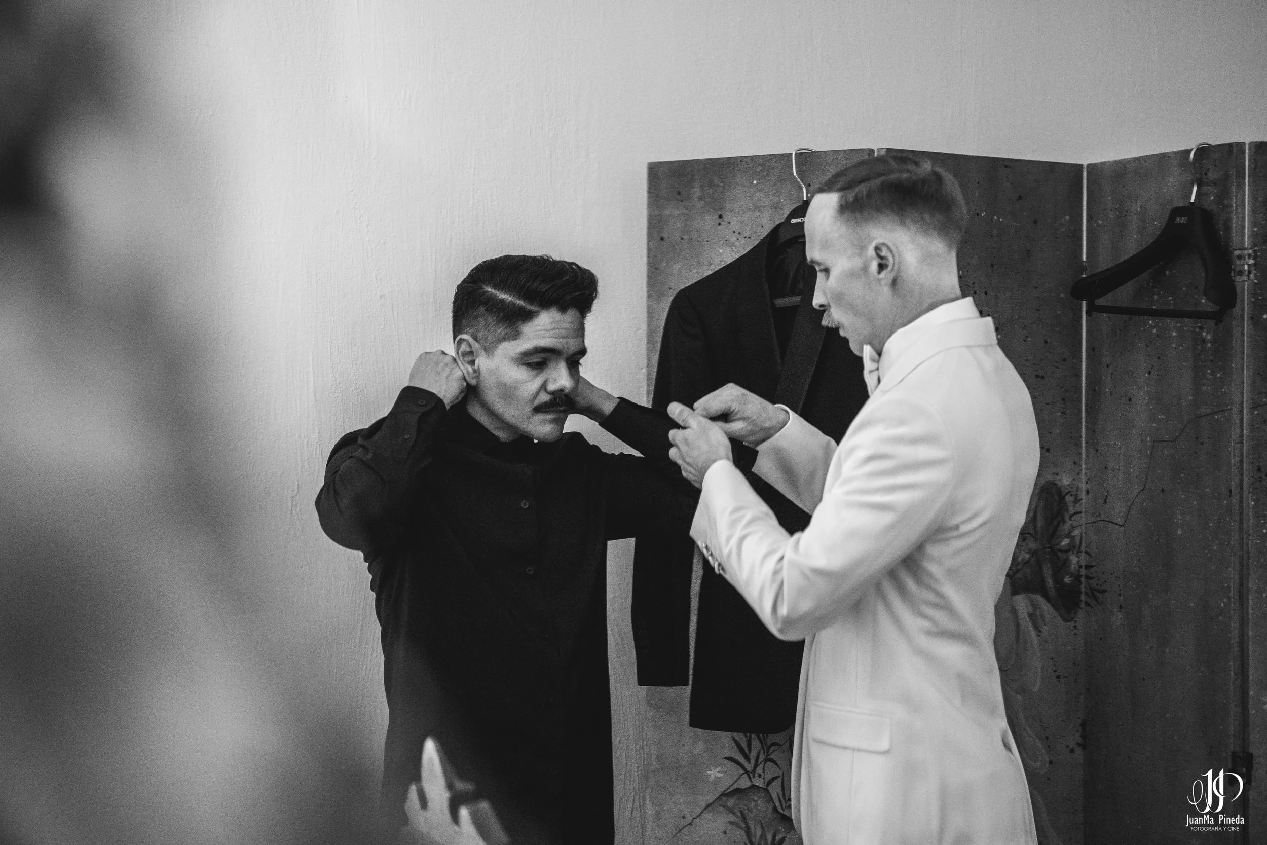 Wedding Day Danny and Jon-10.jpg