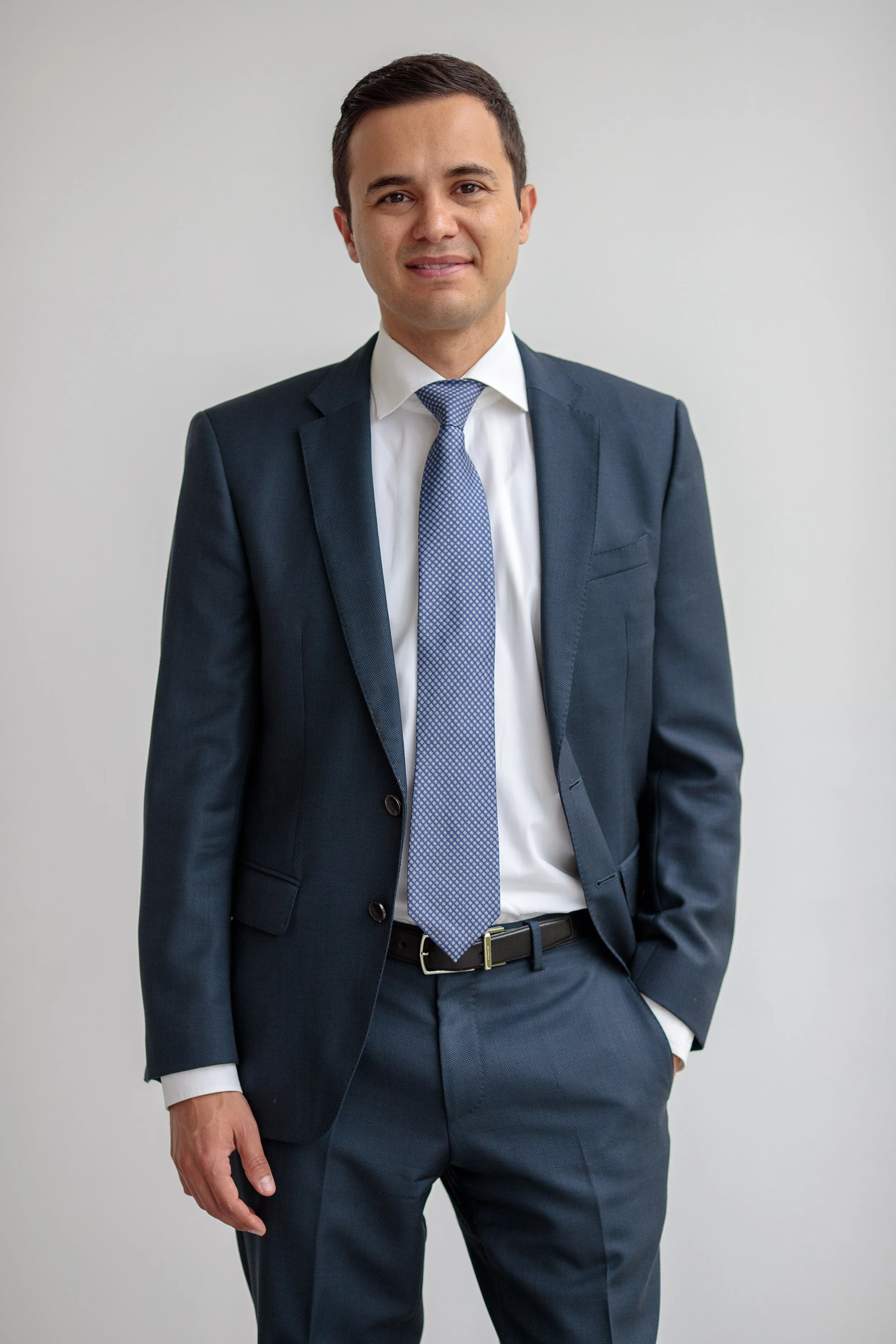Headshot-13.jpg