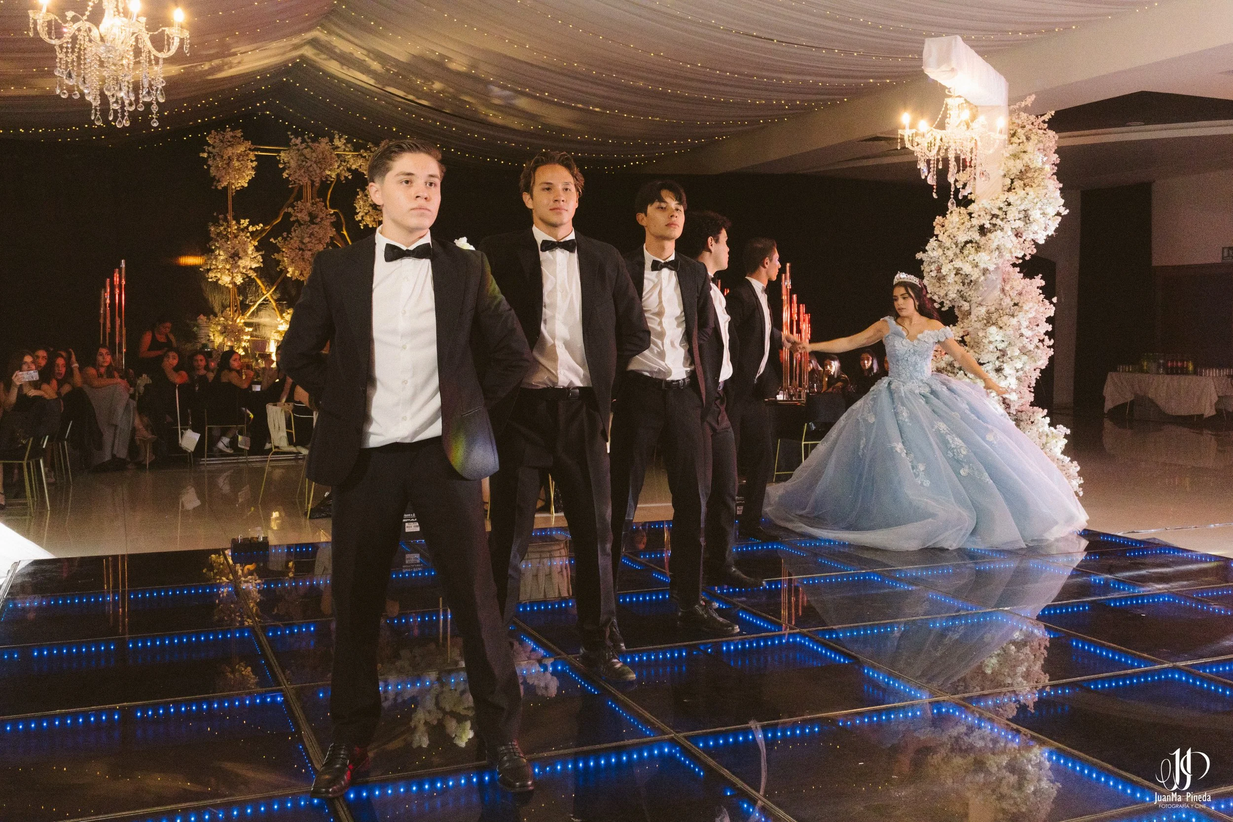 Vals-8.jpg