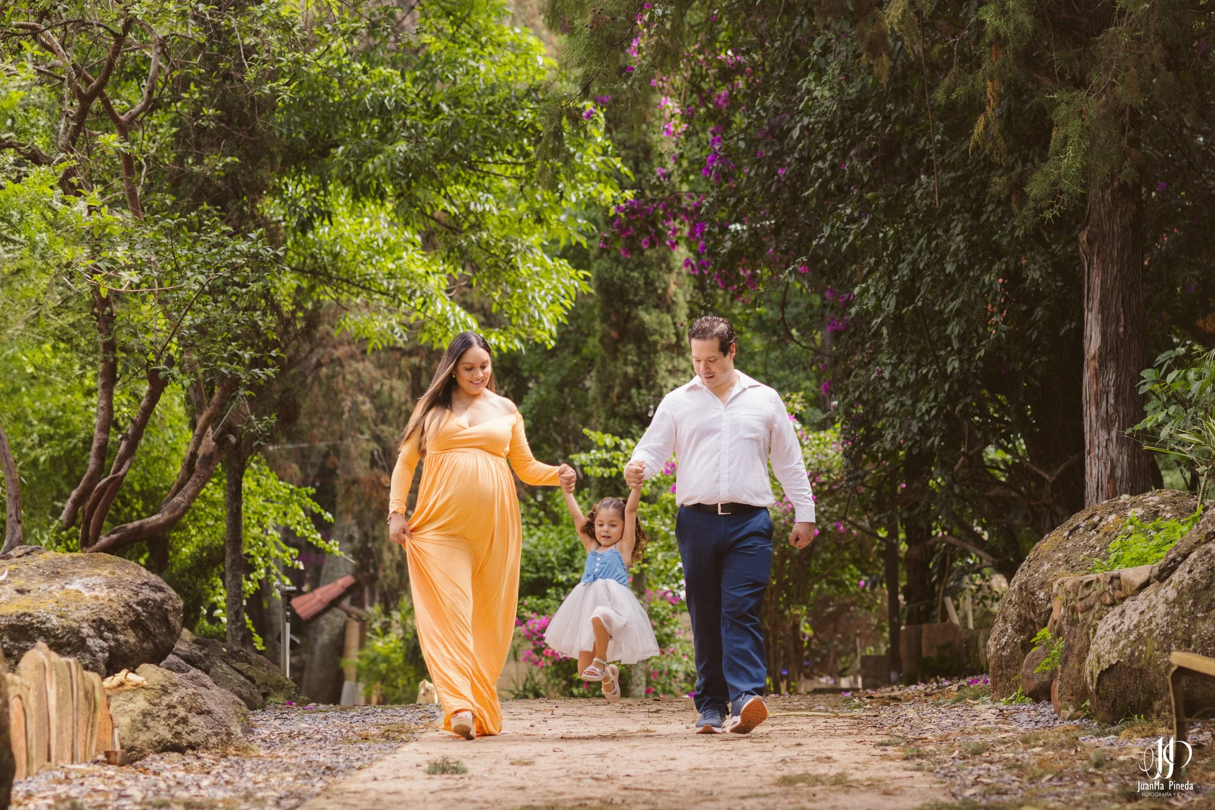 Sesión Fotográfica de Embarazo en Hacienda Coyotes | Fotos Maternidad Guadalajara