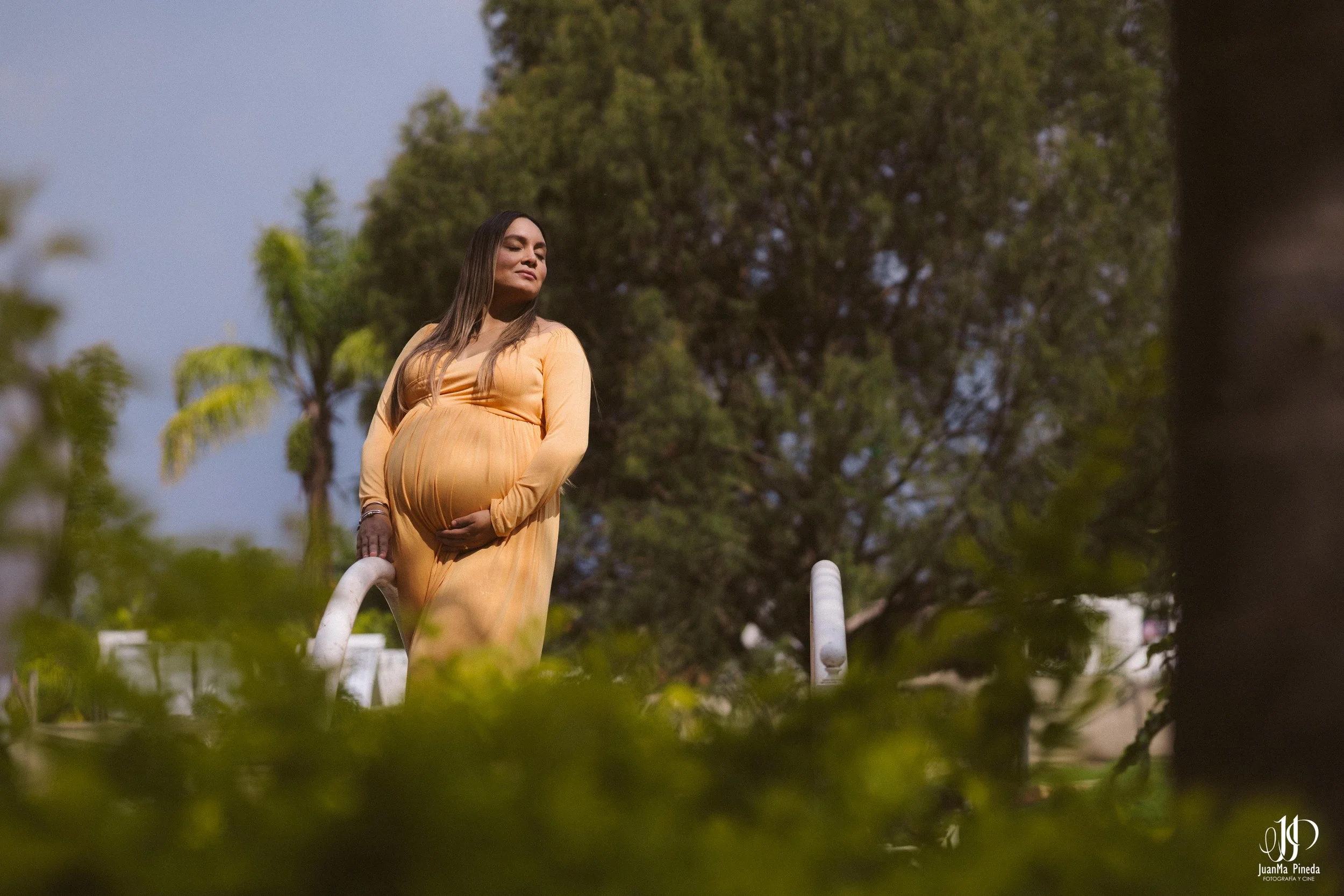 Sesión Fotográfica de Embarazo en Hacienda Coyotes | Fotos Maternidad Guadalajara
