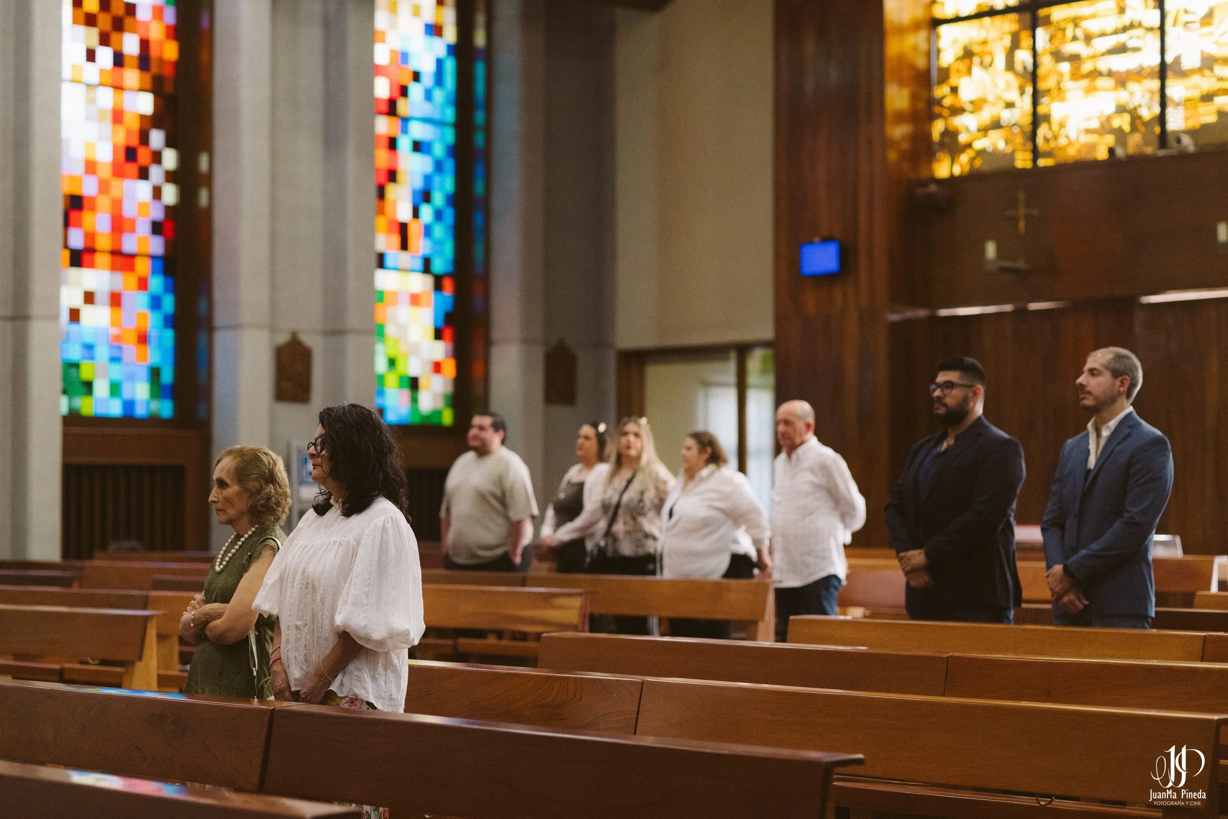 Bautizo Angelical: La Primera Bendición de Nuestra Pequeña en el Templo JoséMaria Escrivá Guadalajara