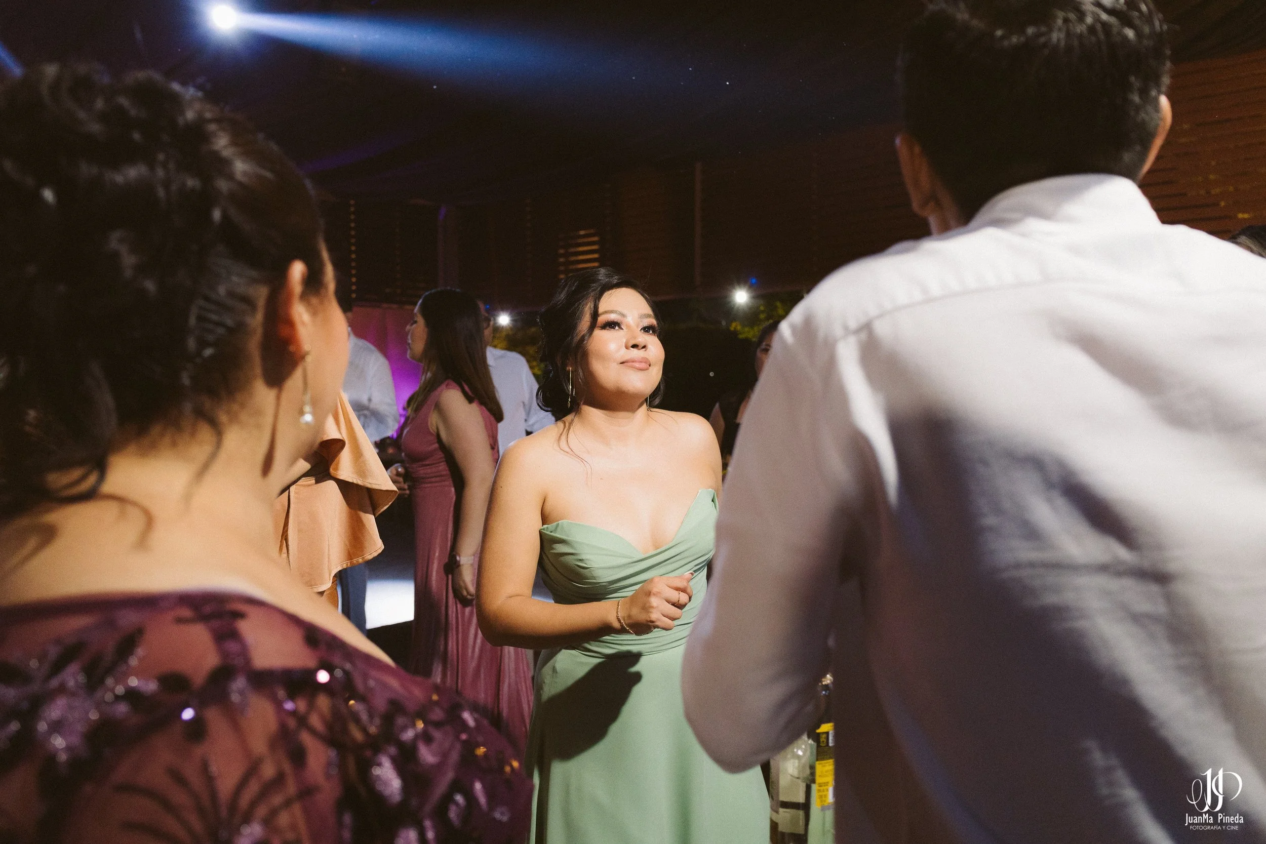 Fiesta+Fotografía+Bodas-2.jpg