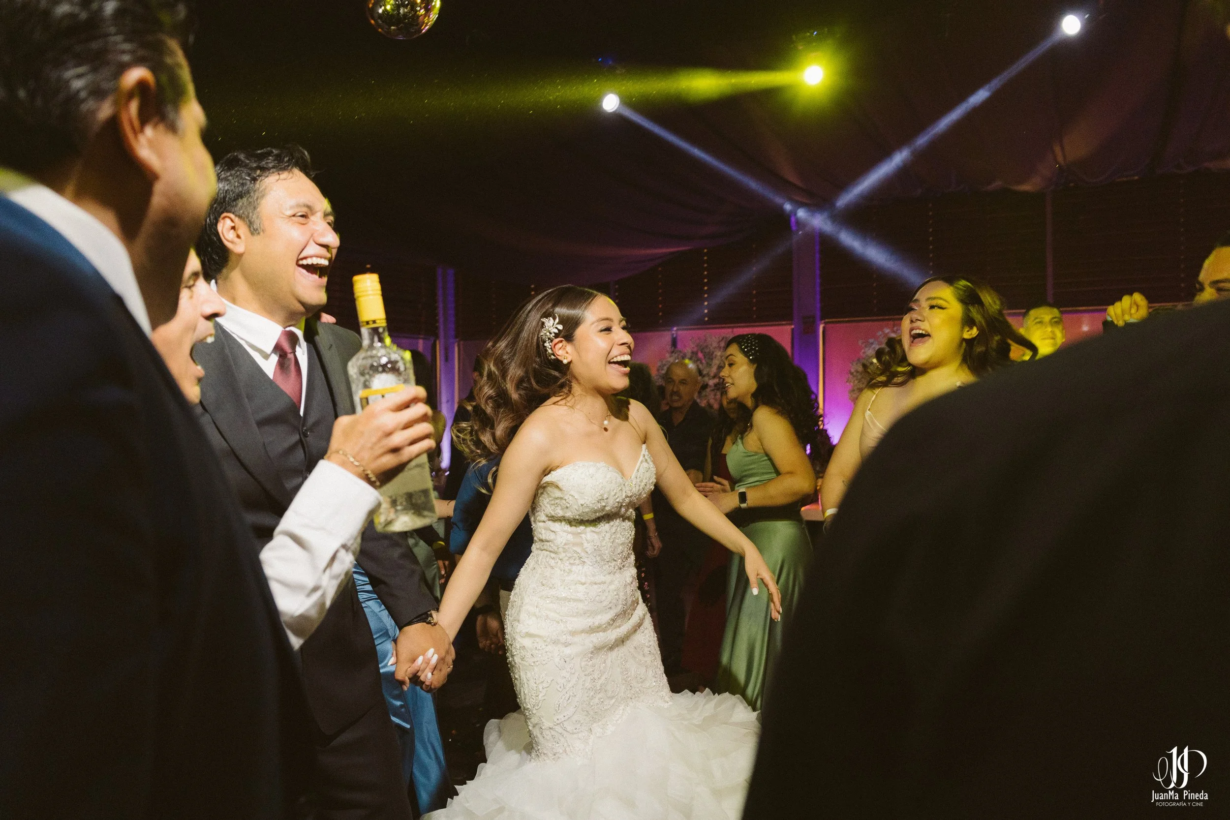 Fiesta+Fotografía+Bodas-9.jpg