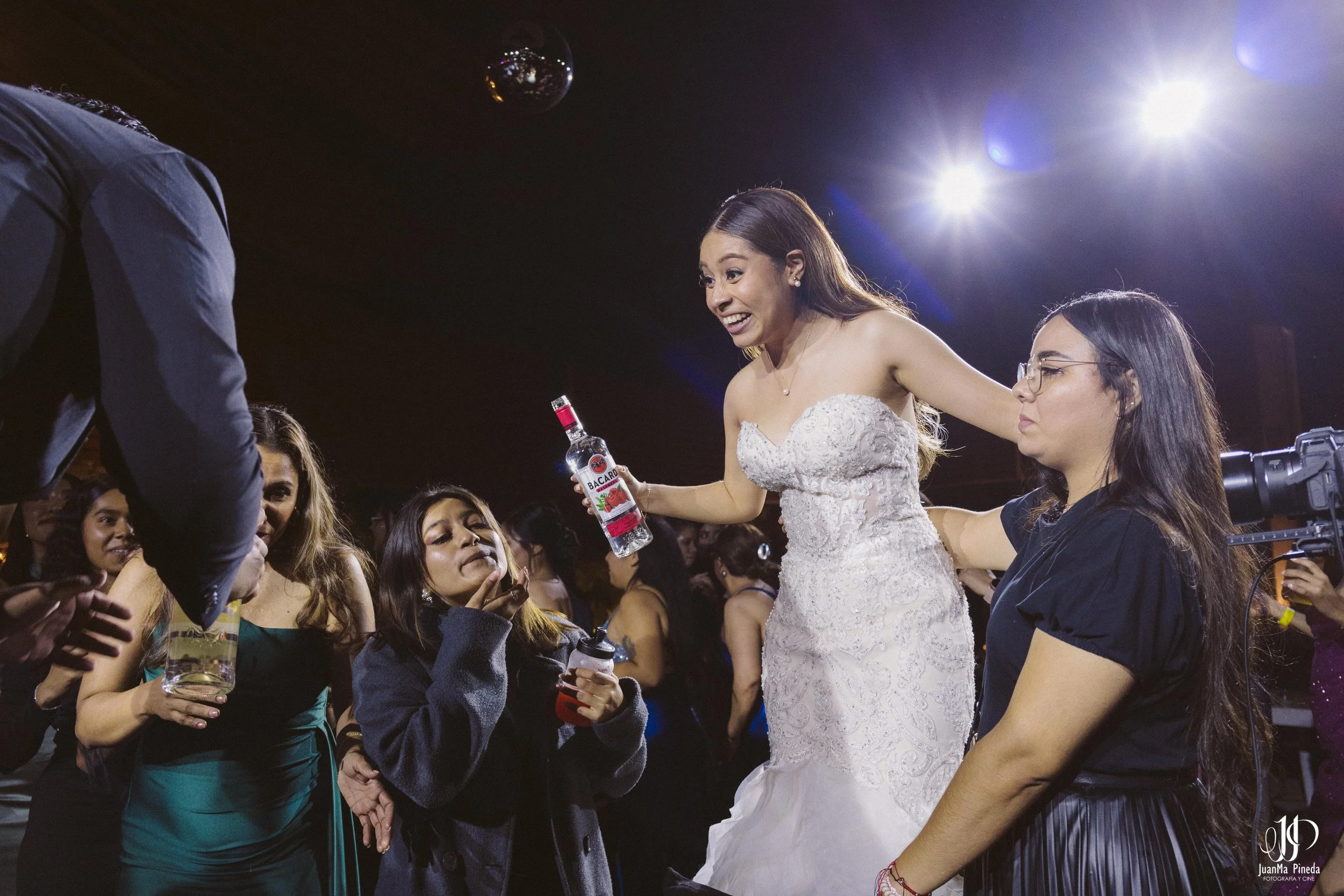 Fiesta+Fotografía+Bodas-28.jpg