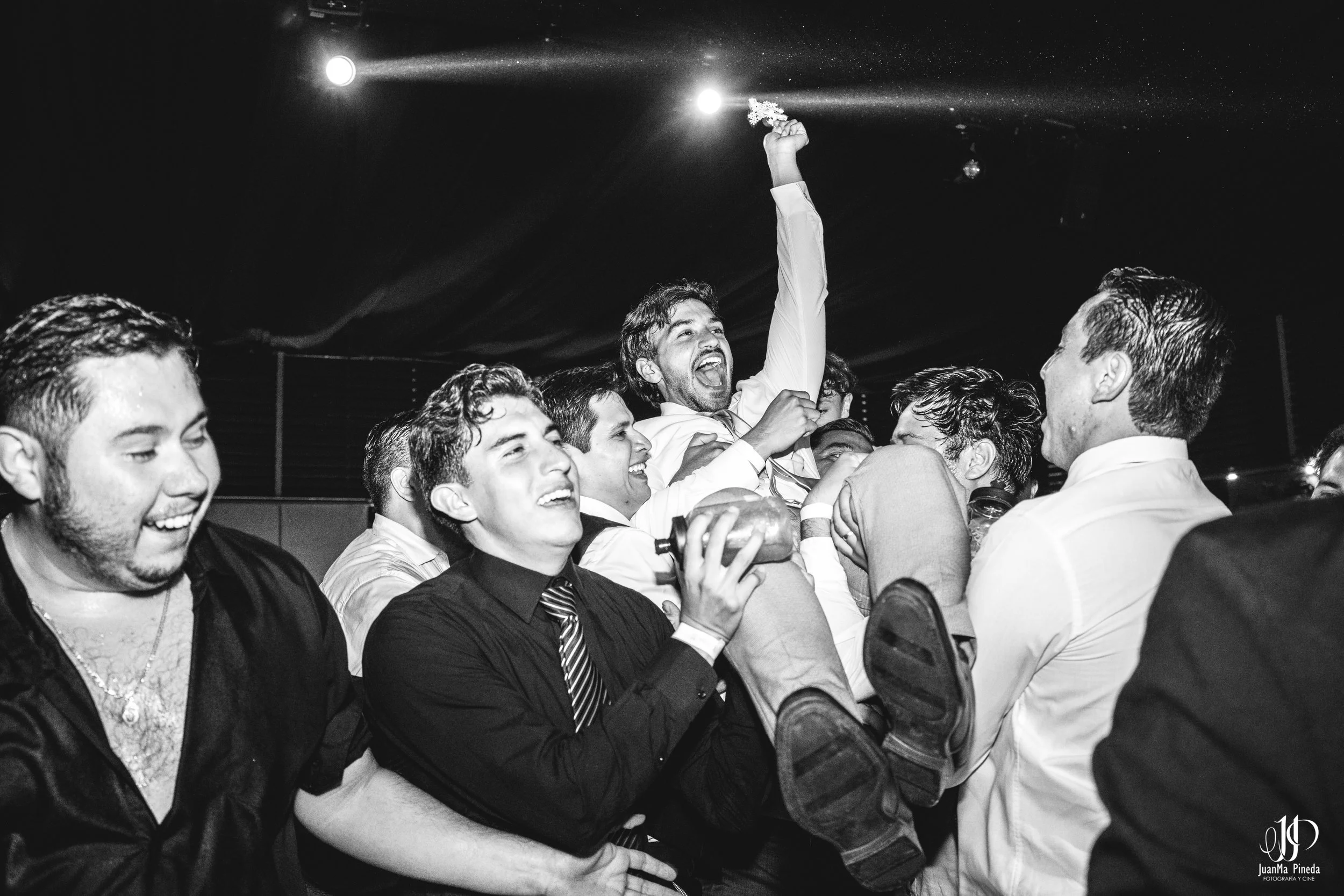 Fiesta+Fotografía+Bodas-41.jpg