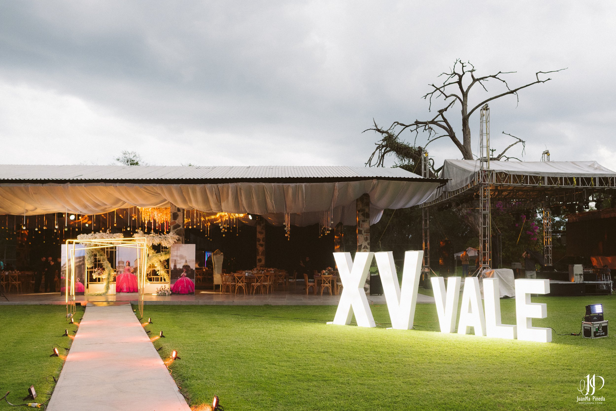 Hacienda+Concepción+XV+Años-1.jpg