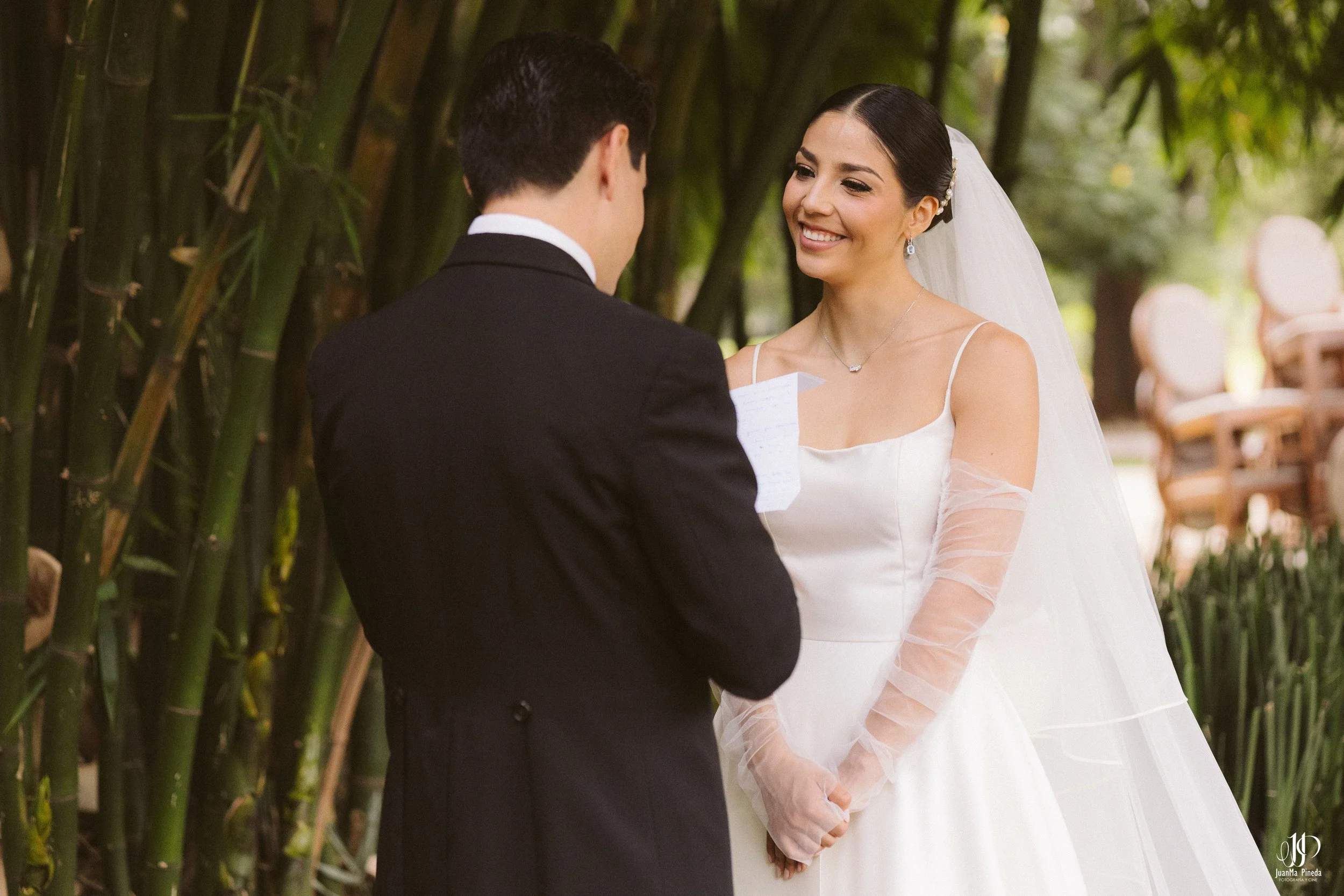 Fotografía de Promesa eterna en Arbolada: votos que unen un amor único en Atotonilco El Alto, Jalisco.