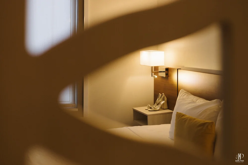 Momento Íntimo: La Magia del Getting Ready de la Novia en Microtel Inn &amp; Suites by Wyndham Guadalajara Sur