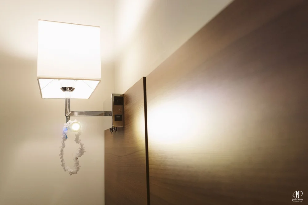 Momento Íntimo: La Magia del Getting Ready de la Novia en Microtel Inn &amp; Suites by Wyndham Guadalajara Sur