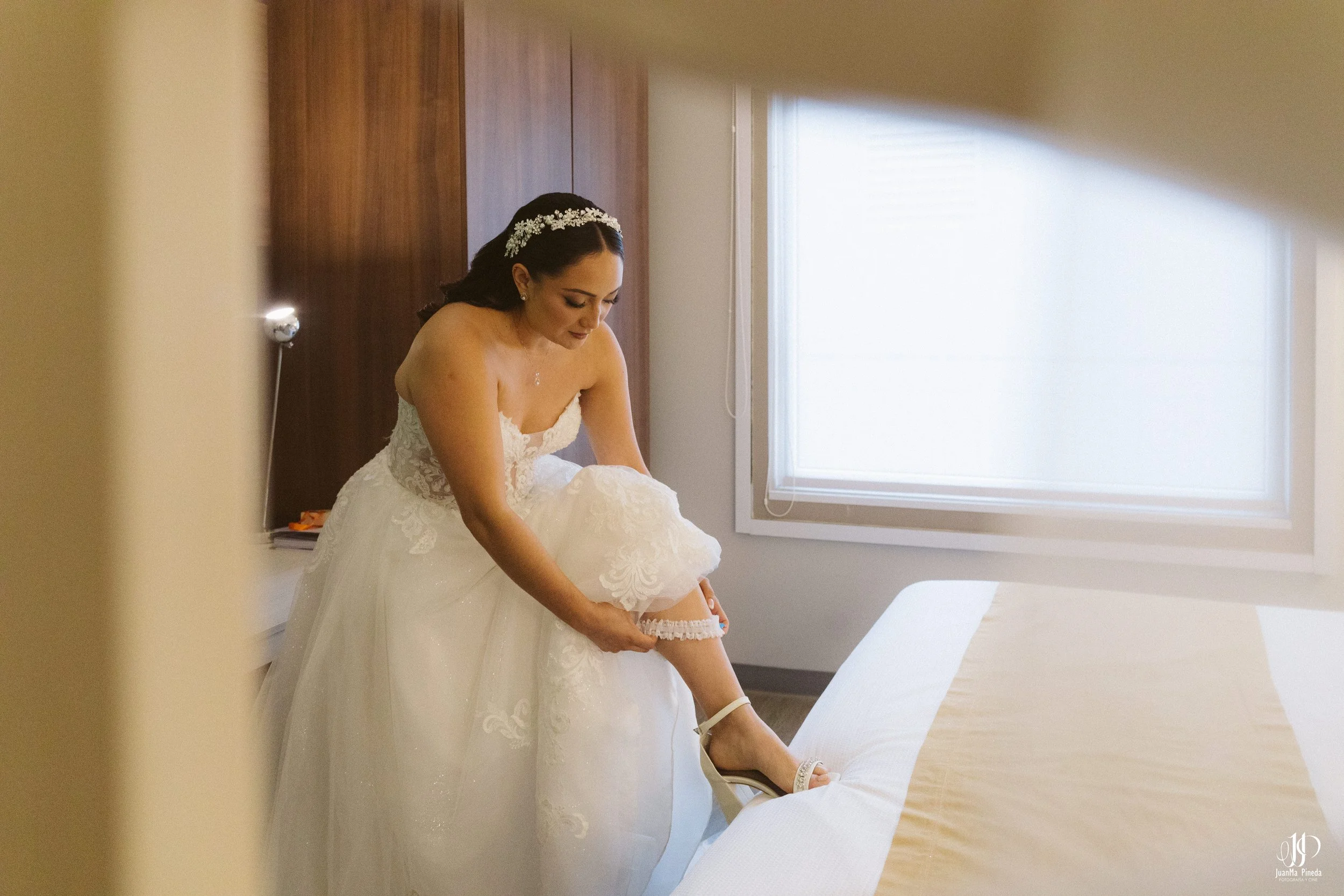Momento Íntimo: La Magia del Getting Ready de la Novia en Microtel Inn &amp; Suites by Wyndham Guadalajara Sur