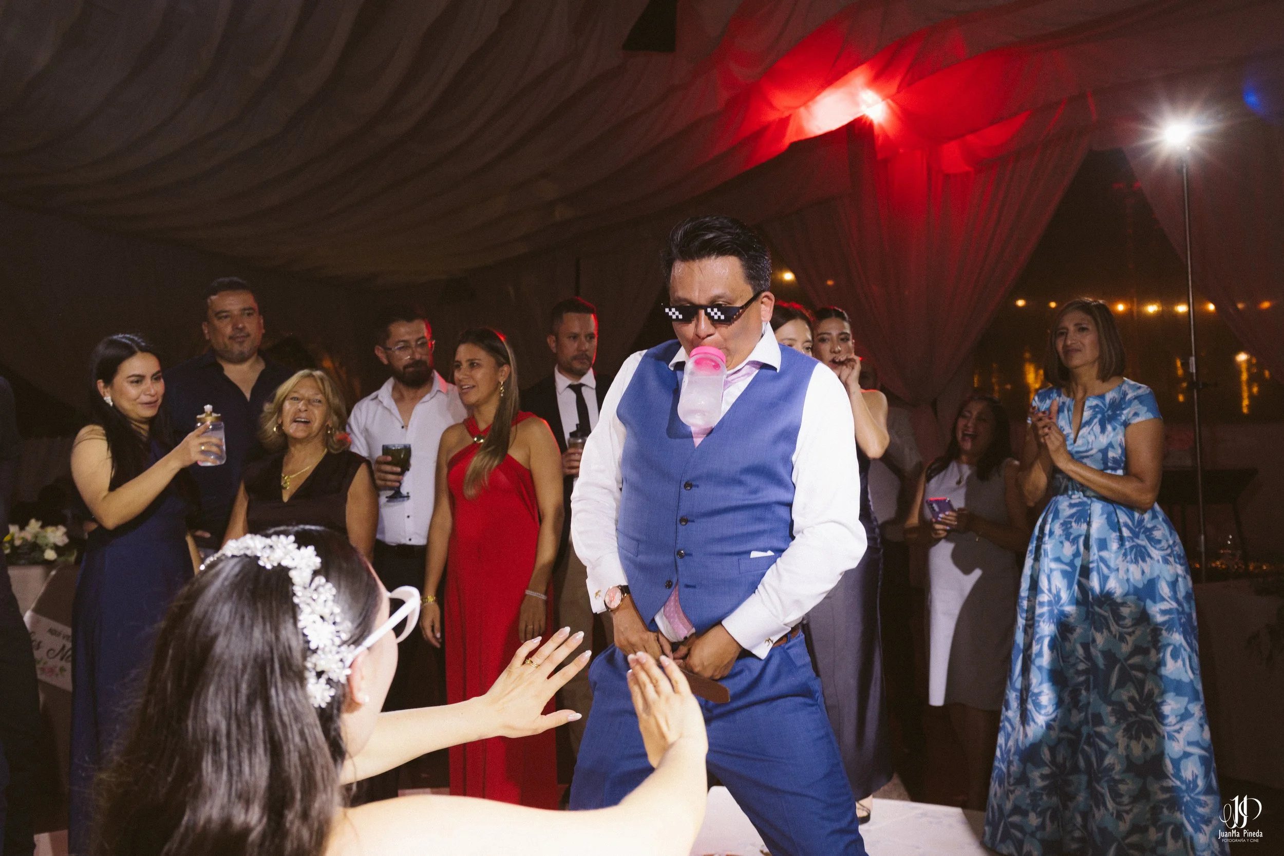 Un momento eterno: Celebrando el amor en la Recepción Social de Quinta Los Agapantos, Guadalajara.