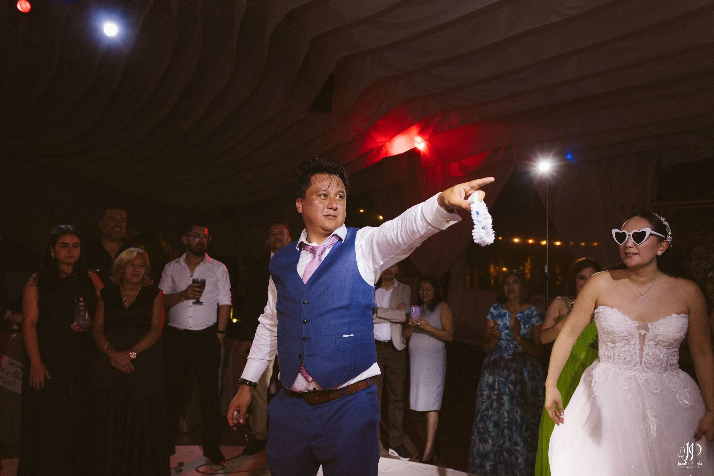 Un momento eterno: Celebrando el amor en la Recepción Social de Quinta Los Agapantos, Guadalajara.